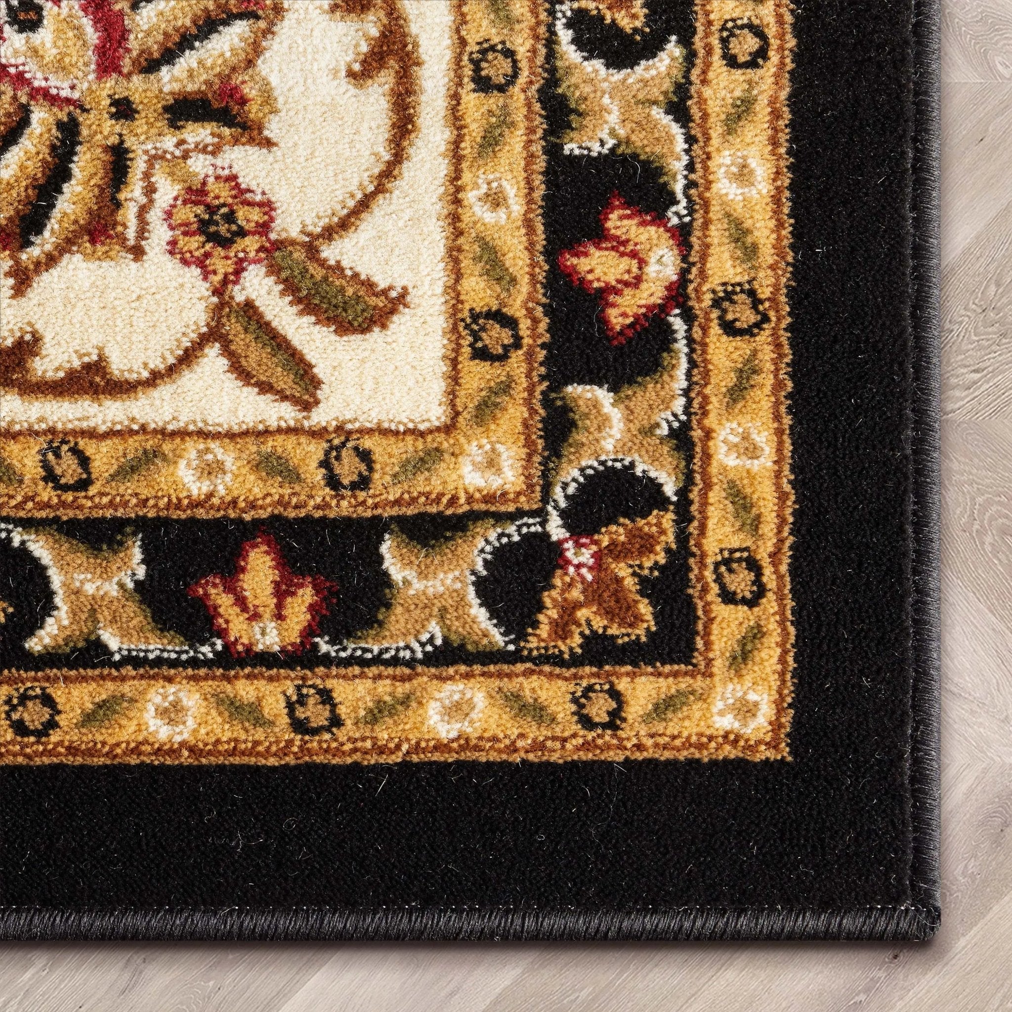 Sarouk Black Traditional Rug Well Woven