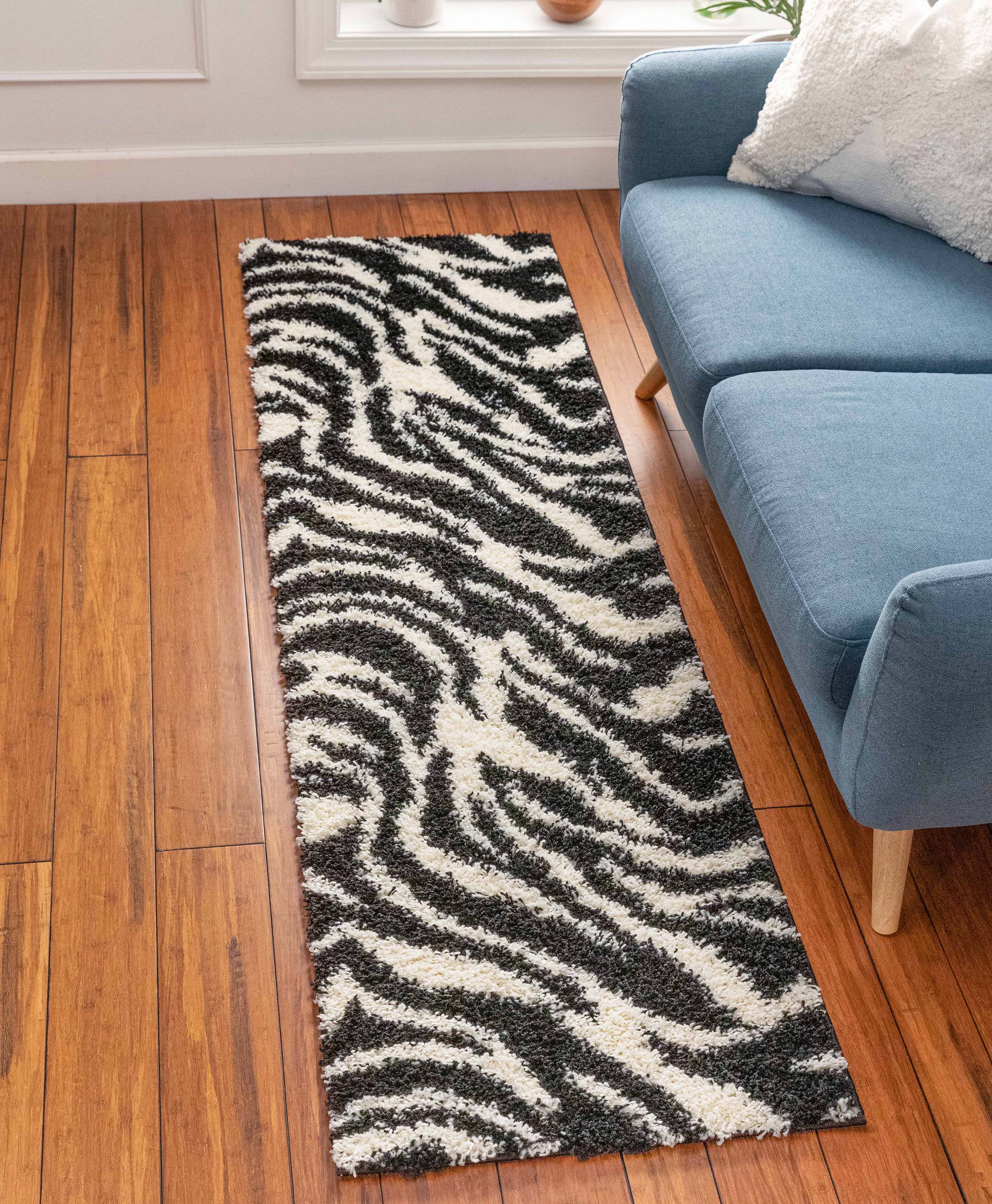 Safari Zebra Black Contemporary Shag Rug