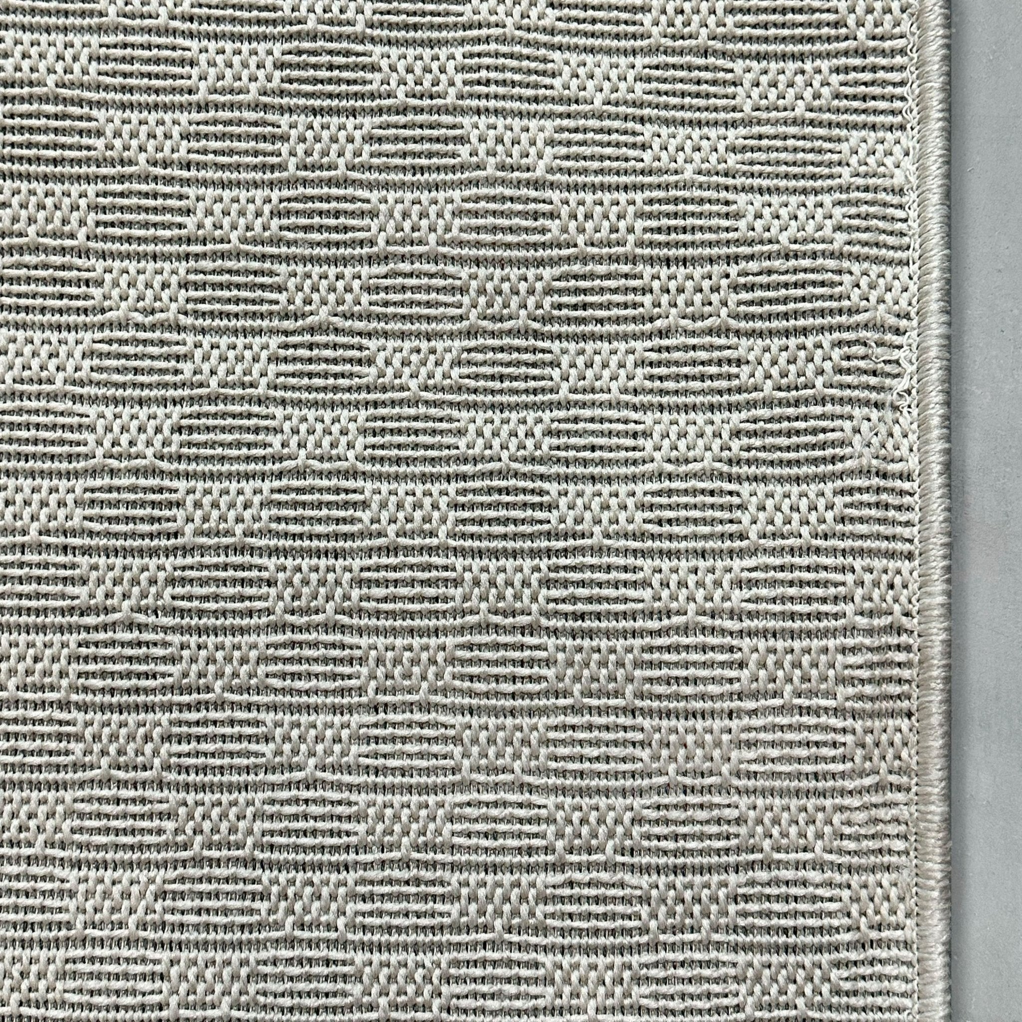 Alto Textures Custom Outdoor/Indoor Flat-Pile Rug - Personalized Sizes, Easy Maintenance - Well Woven - Grey rug details