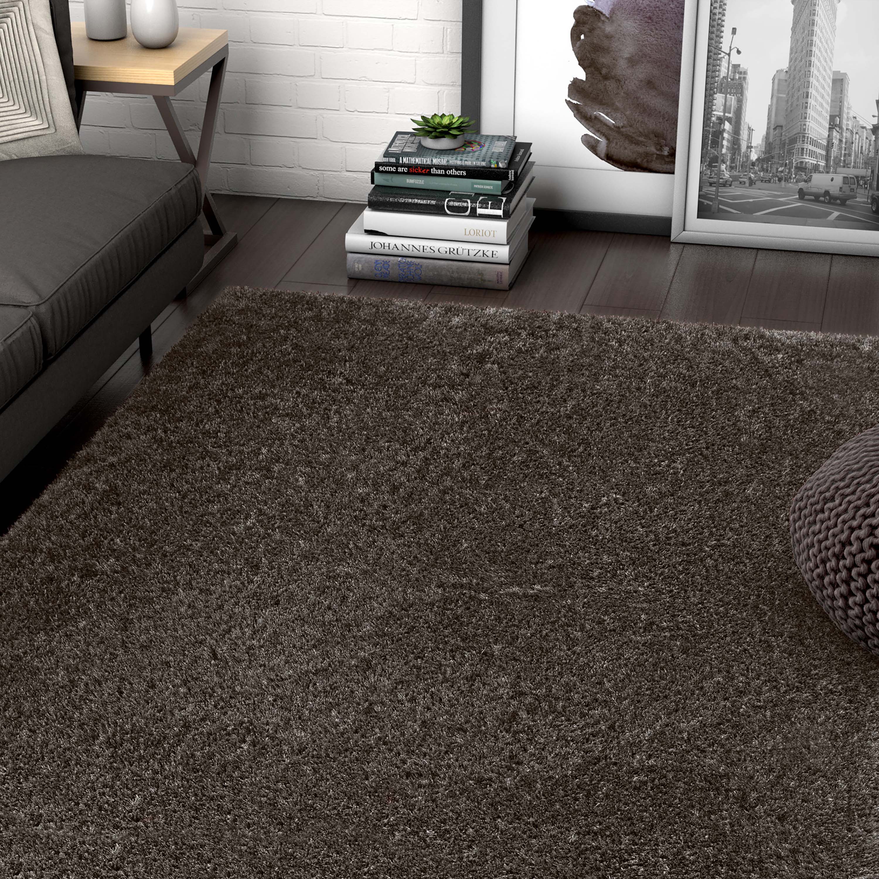 Feather Collection Liza Black Shag Rug – Sparkly, Plush, Minimalist Glam