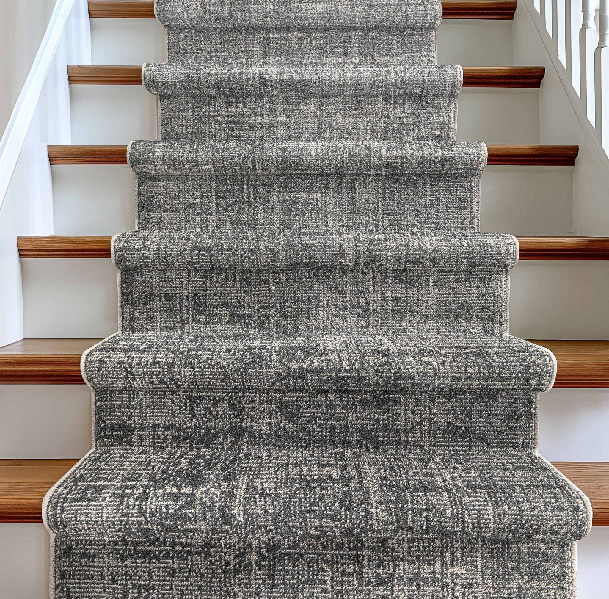 Custom Size Hallway & Stair Runner - Como Ivory Grey Choose Your Width x Choose Your Runner Length- Made to Order Runner - Ultra-Soft, Tweed Tonal Colors - Looped Pile Well Woven
