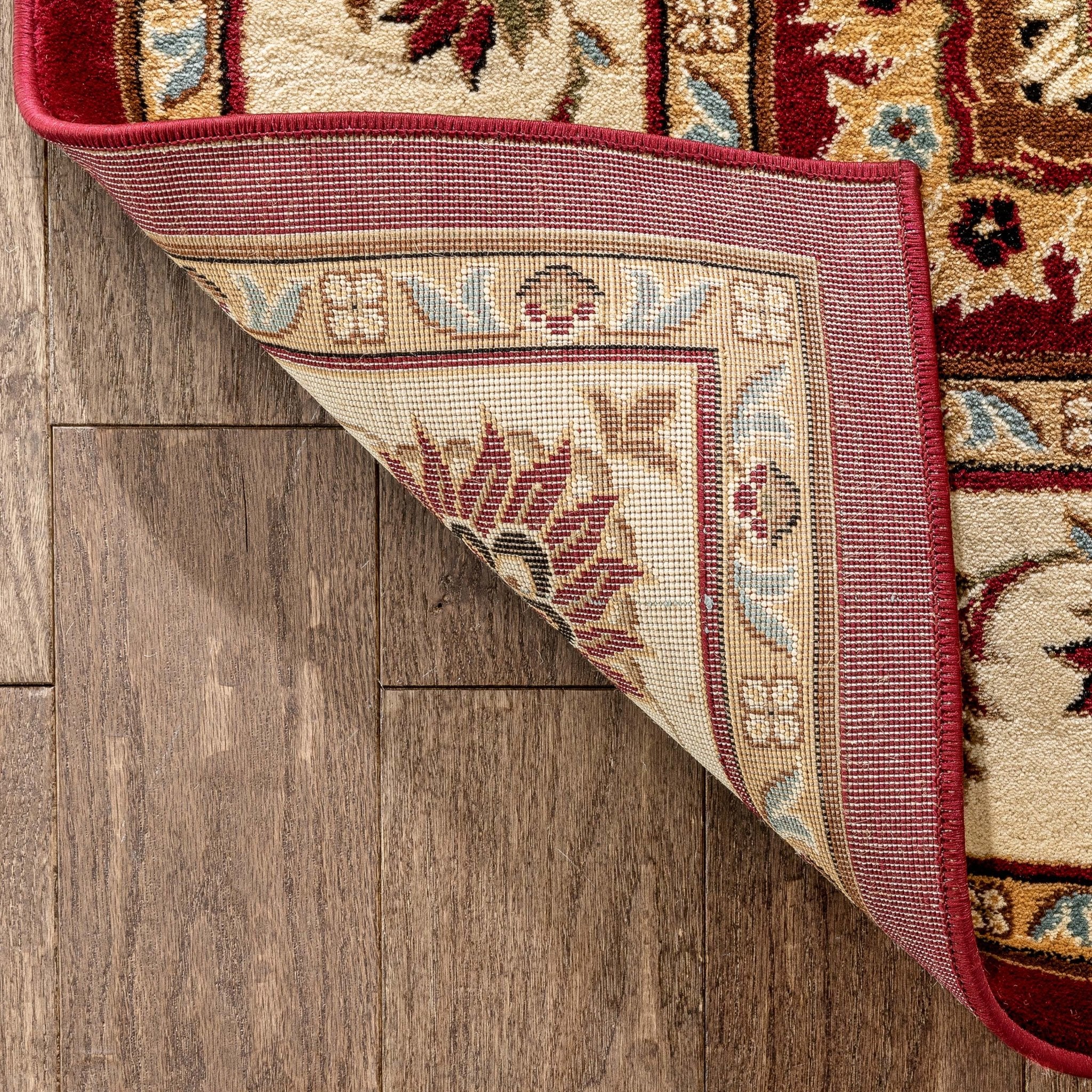 Abbasi Red Traditional Rug Well Woven