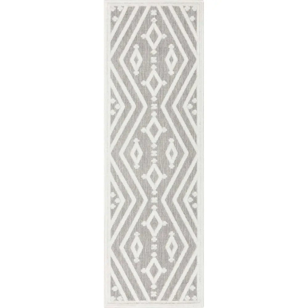 Mali Tribal Diamond Pattern Indoor/Outdoor Grey High-Low Rug Well Woven