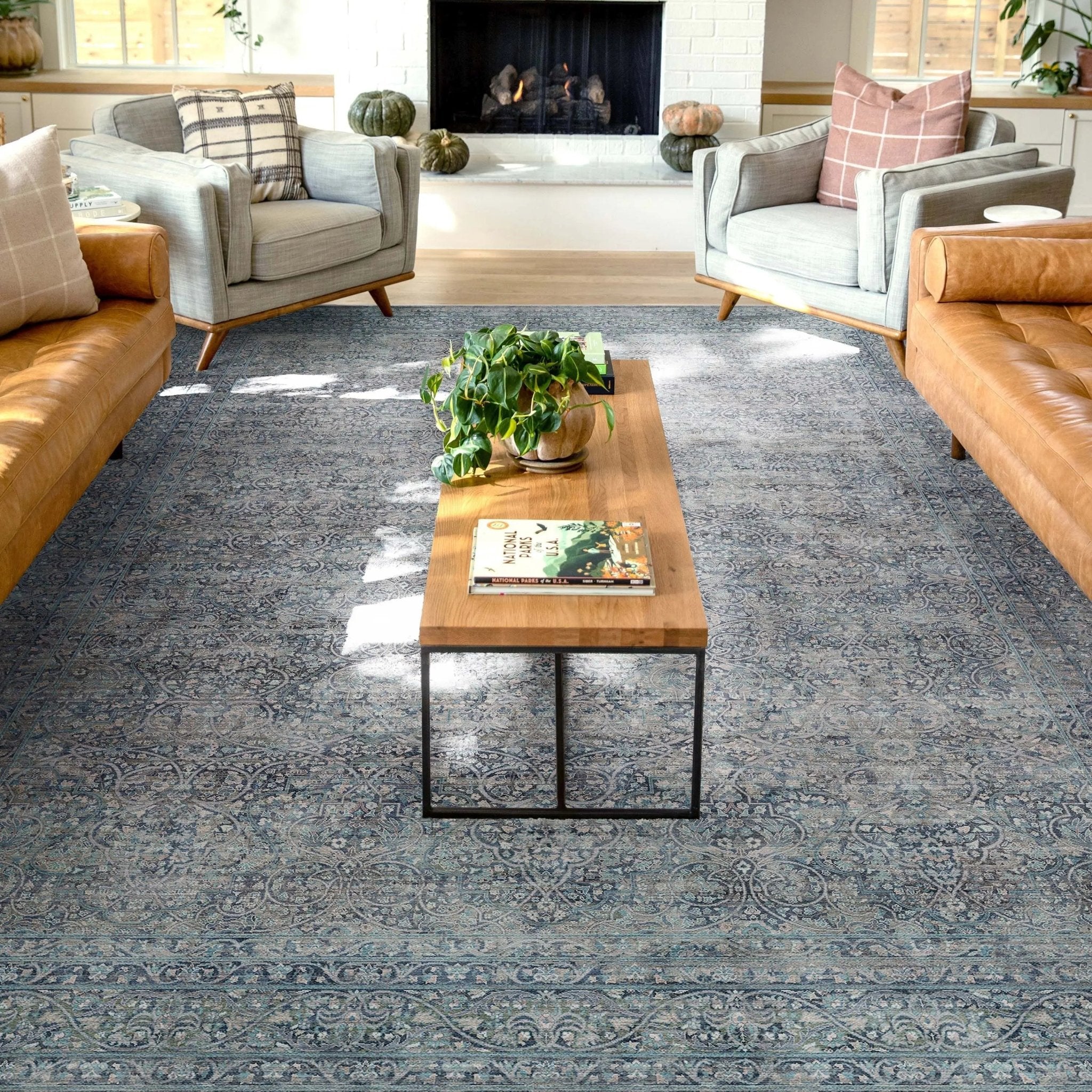 Juliette Vintage Persian Oriental Blue Flat-Weave Rug Well Woven