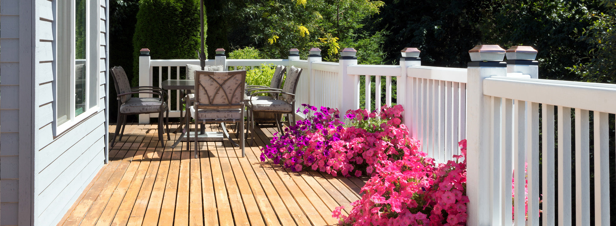 How to Create a Relaxing Outdoor Deck