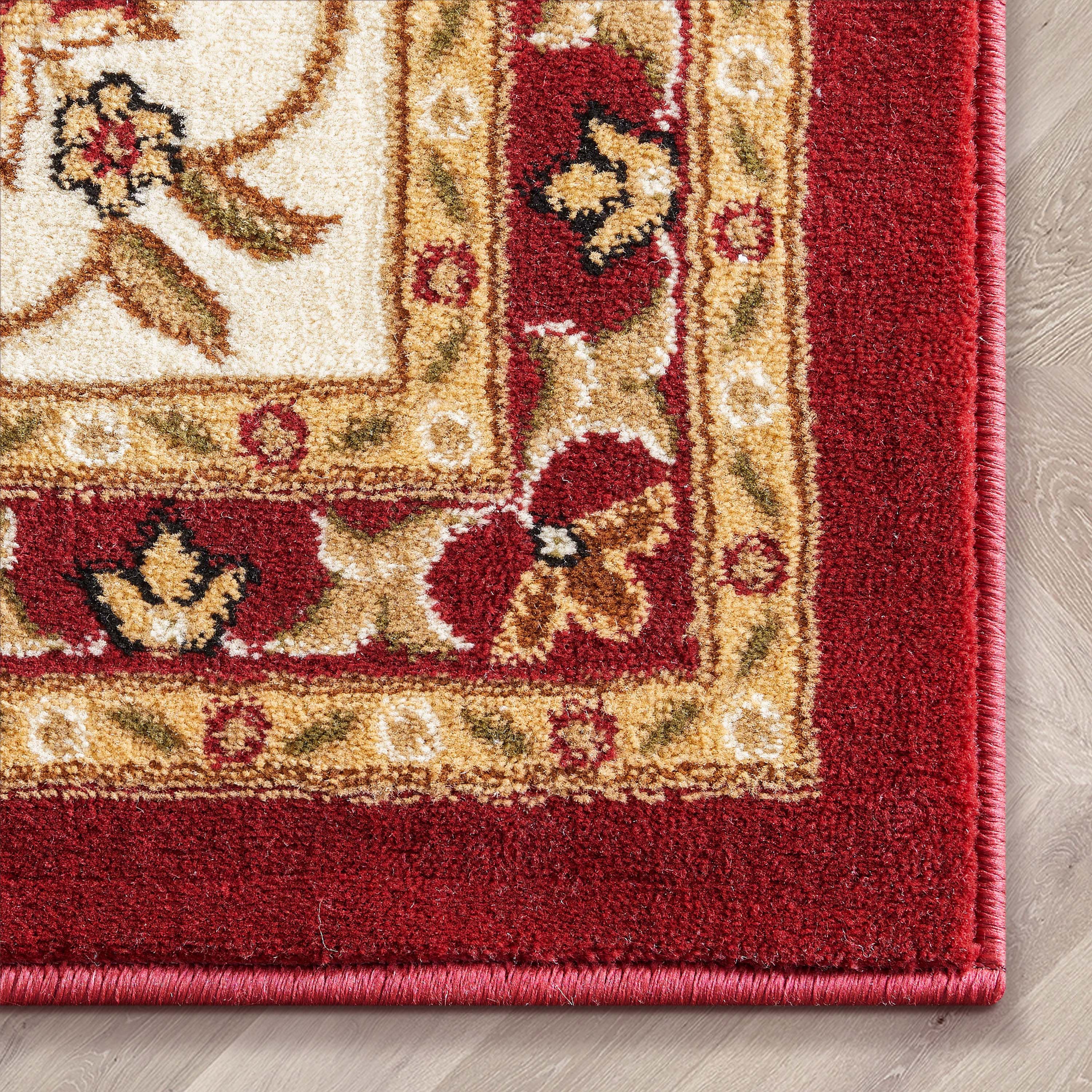 Sarouk Red Traditional Rug