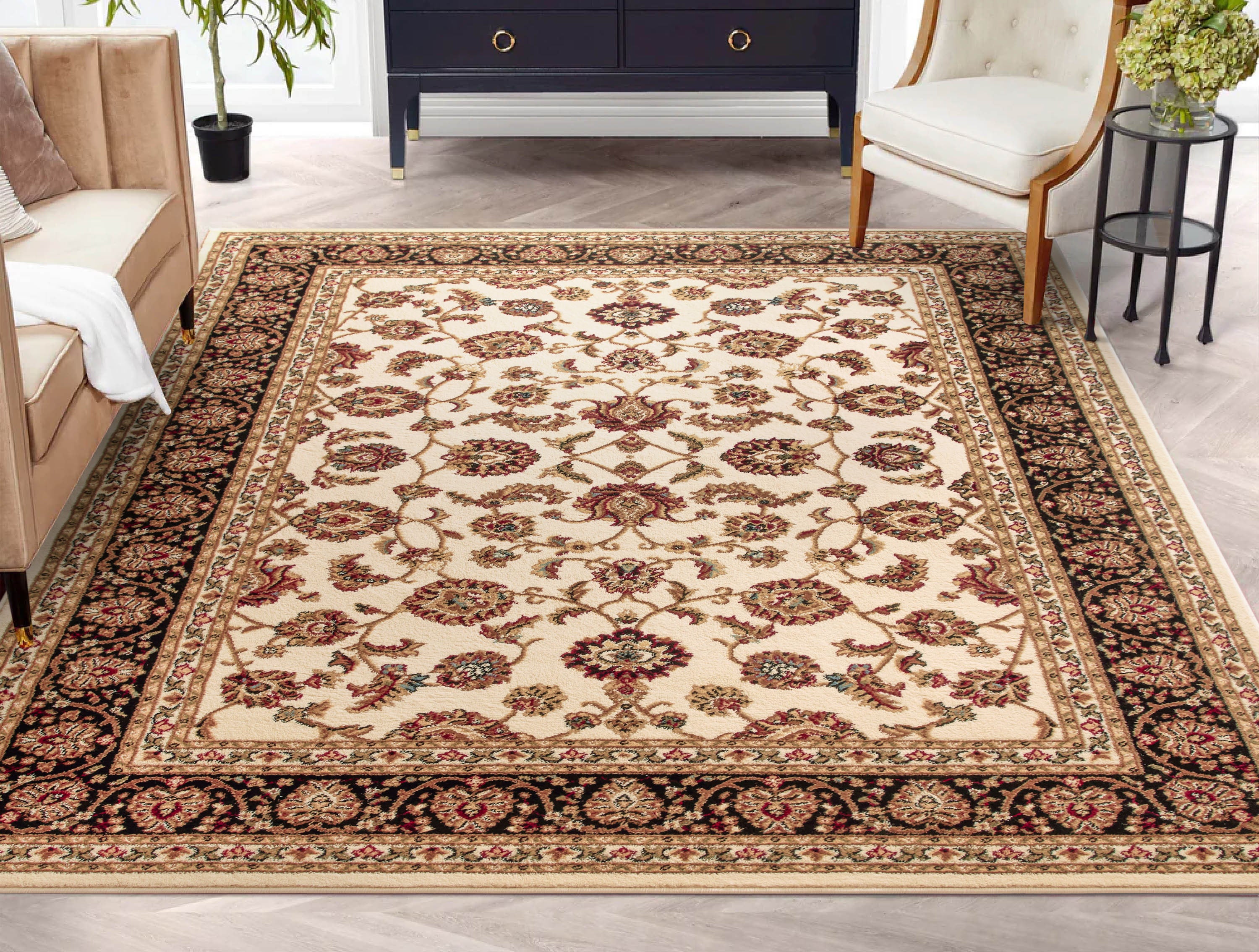 Sarouk Ivory Traditional Rug