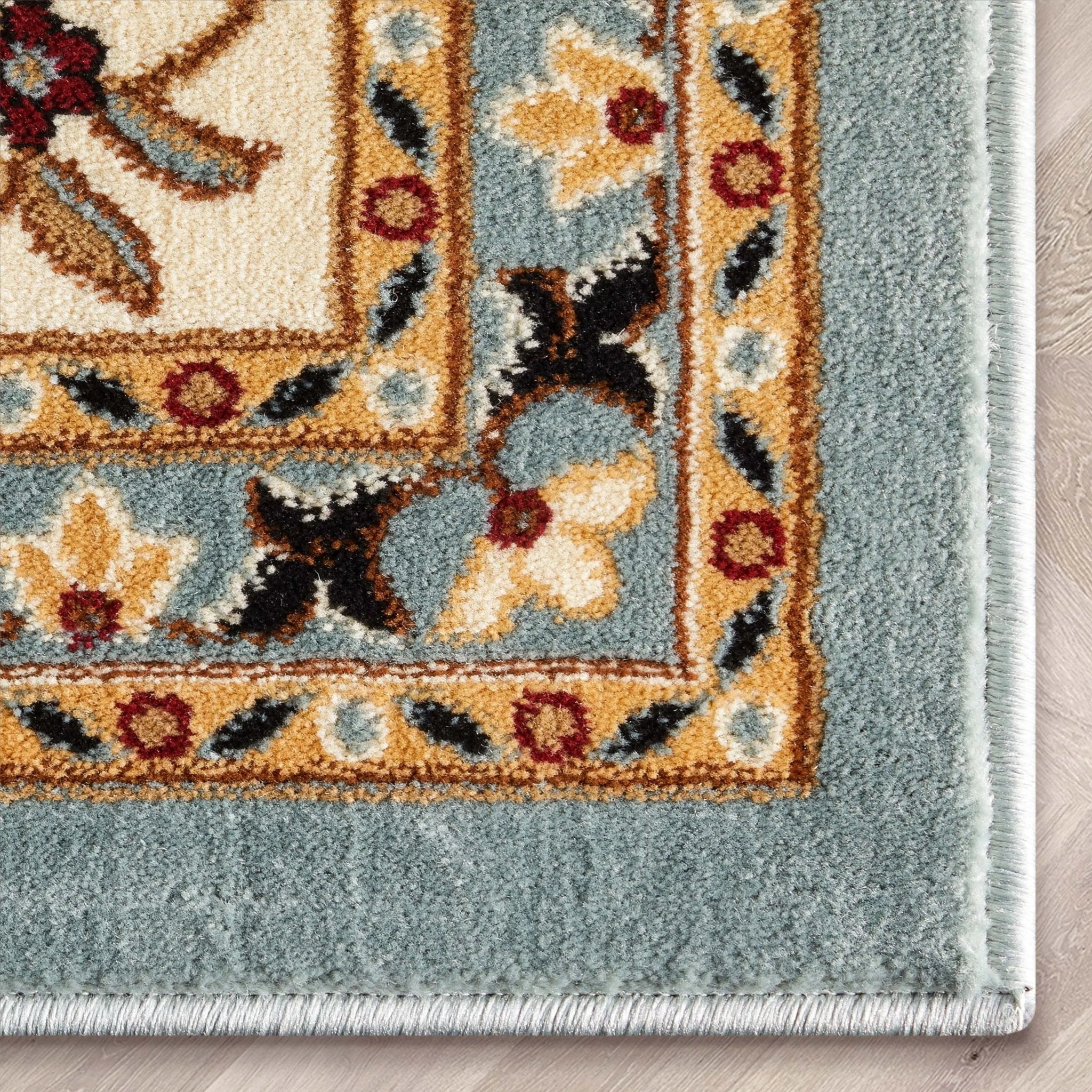 Sarouk Light Blue Traditional Rug Well Woven