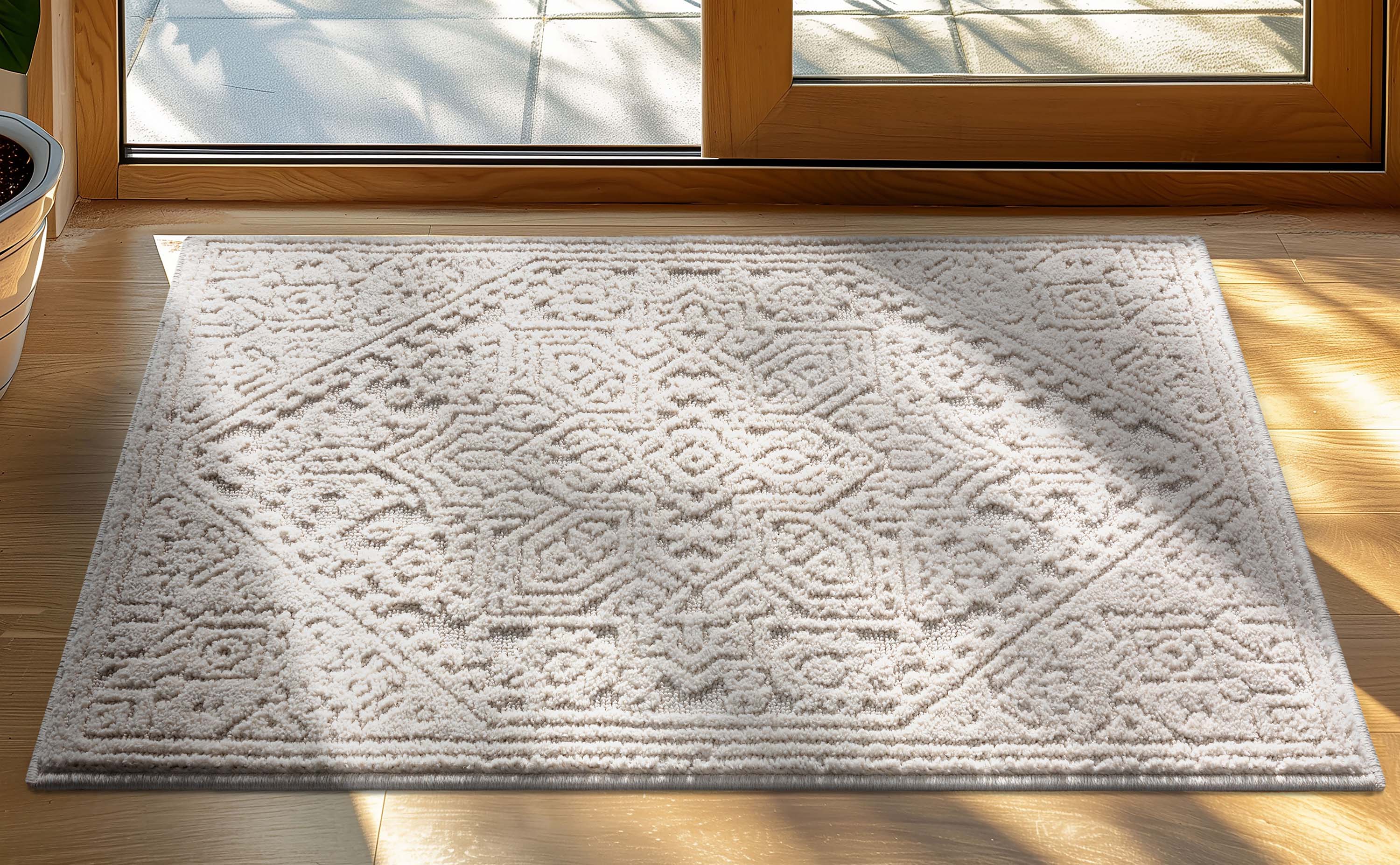 Cloud Medallion Heriz Soft Ivory Rug