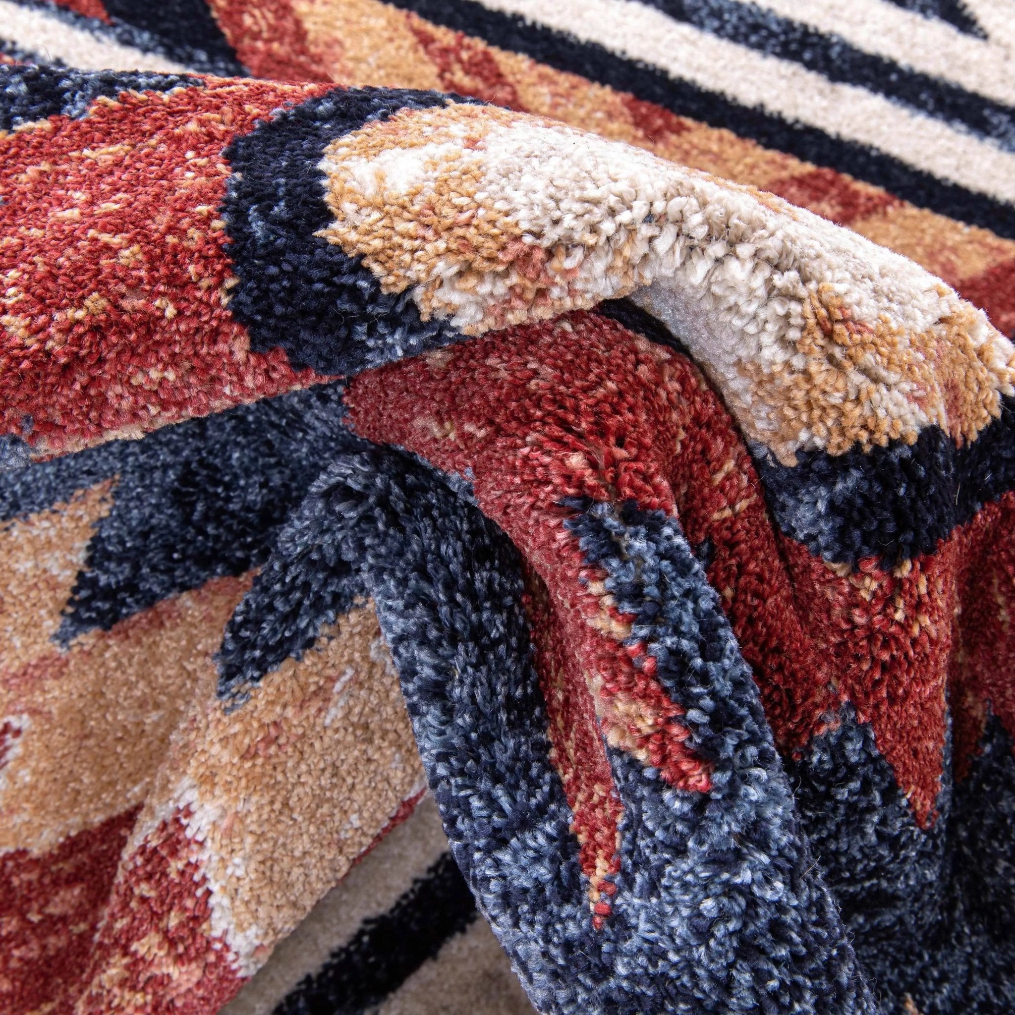 Lea Crimson Traditional Southwestern Tribal Rug Well Woven