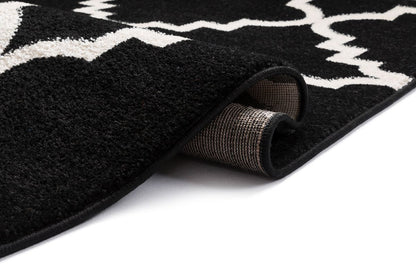 Lulu's Lattice Black Modern Rug