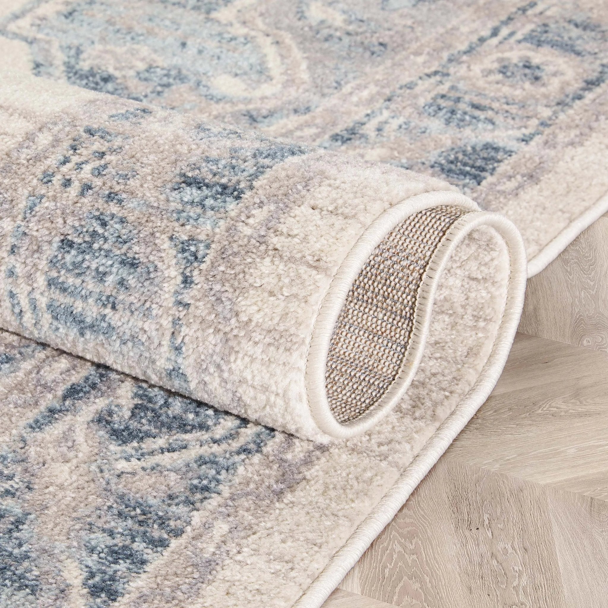 Branna Vintage Persian Blue Rug Well Woven