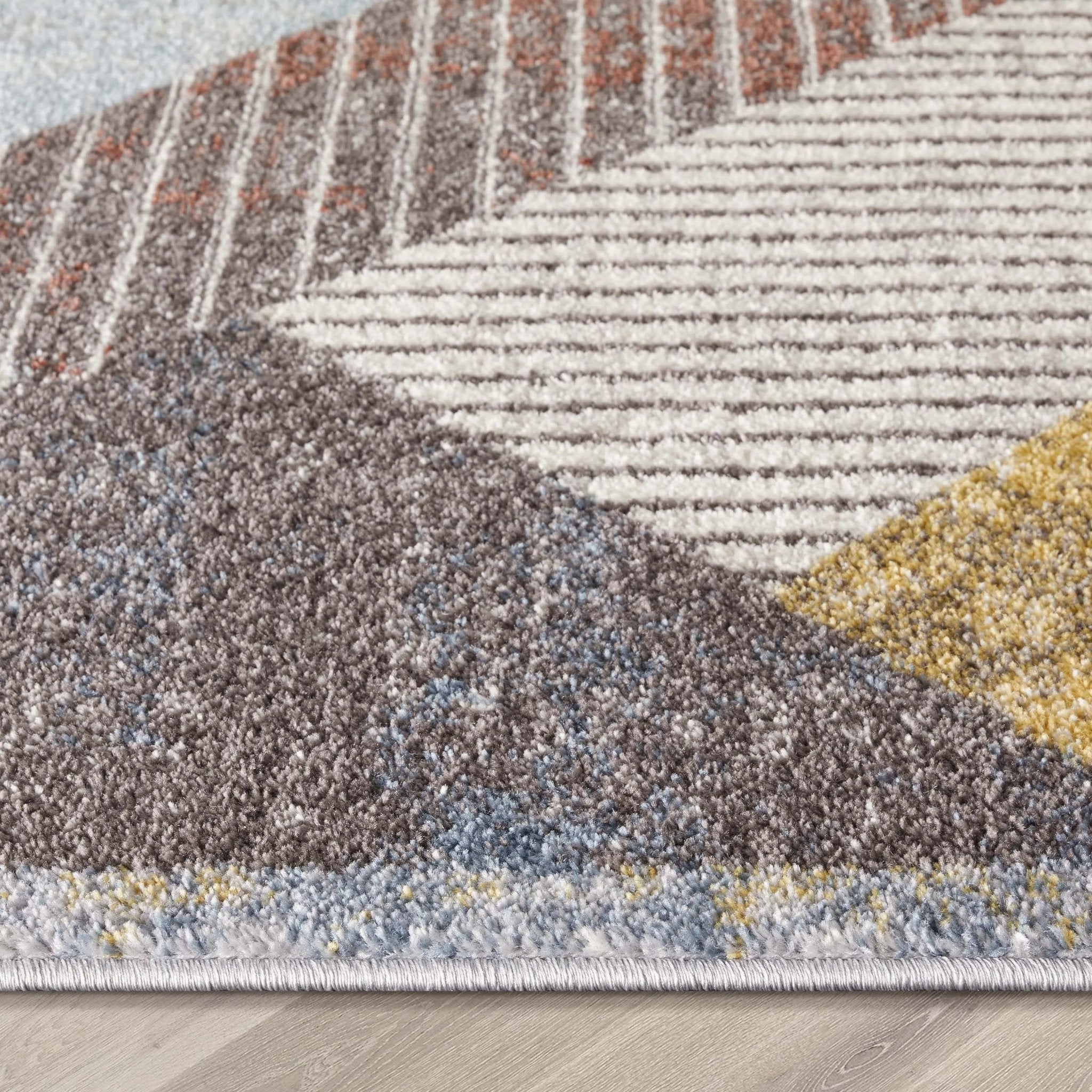 Jacey Geometric Distressed Grey Rug Well Woven