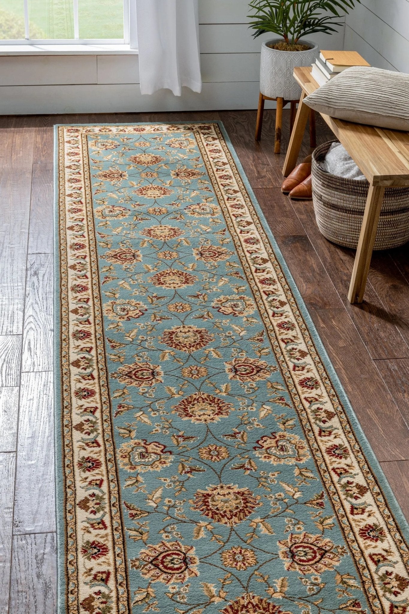 Abbasi Light Blue Traditional Rug Well Woven