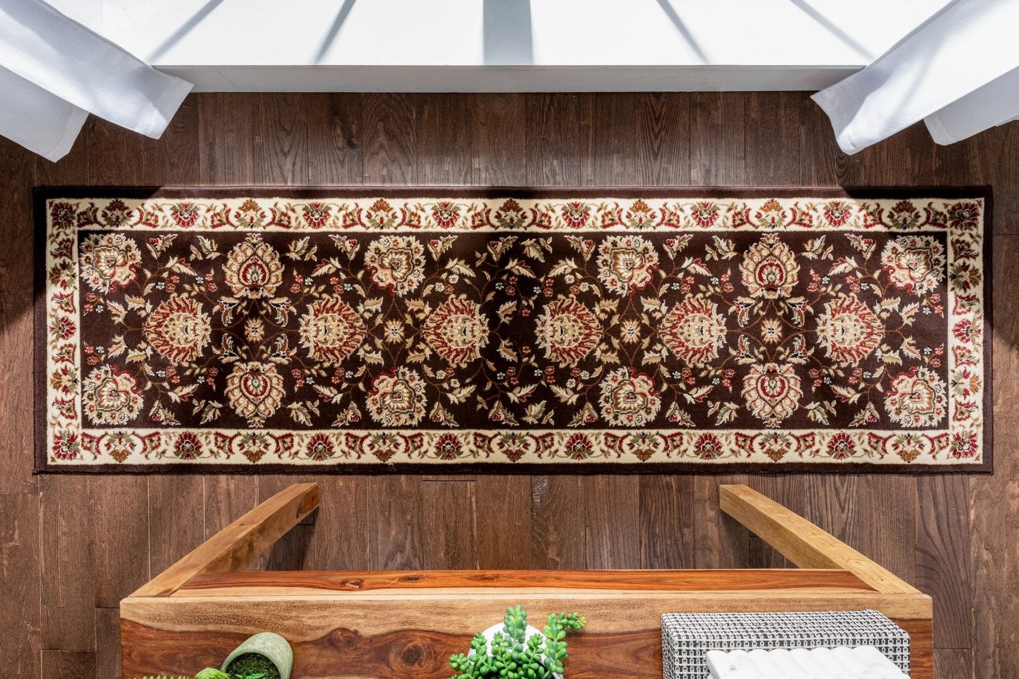 Abbasi Brown Traditional Rug Well Woven