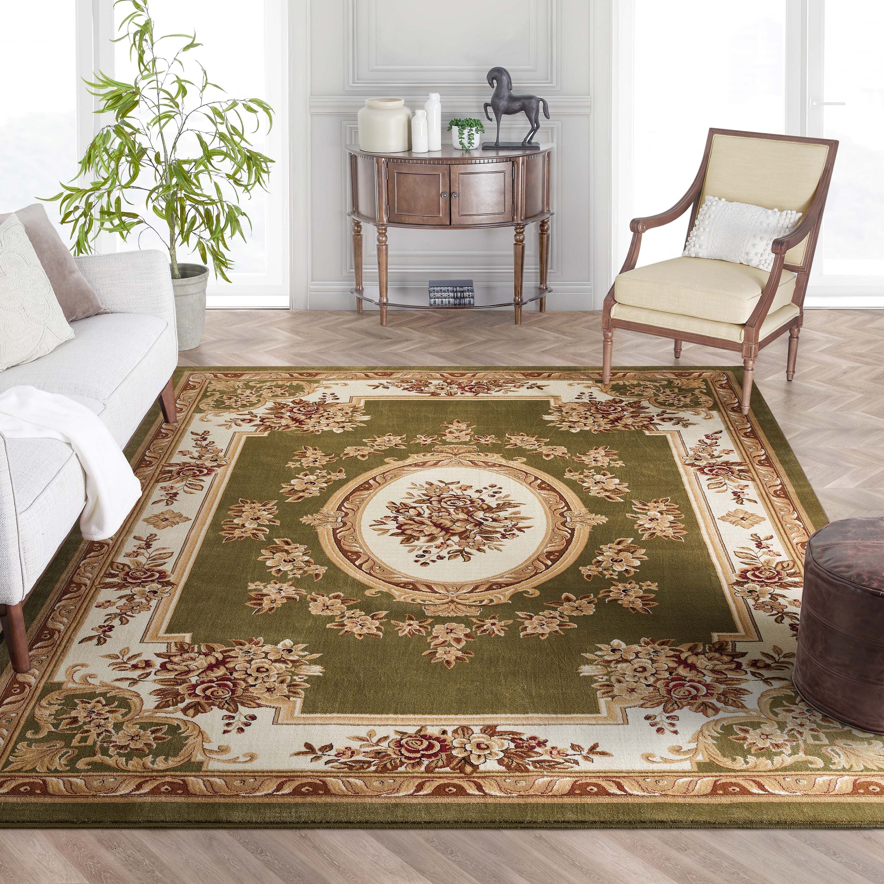 Le Petit Palais Green Traditional Rug