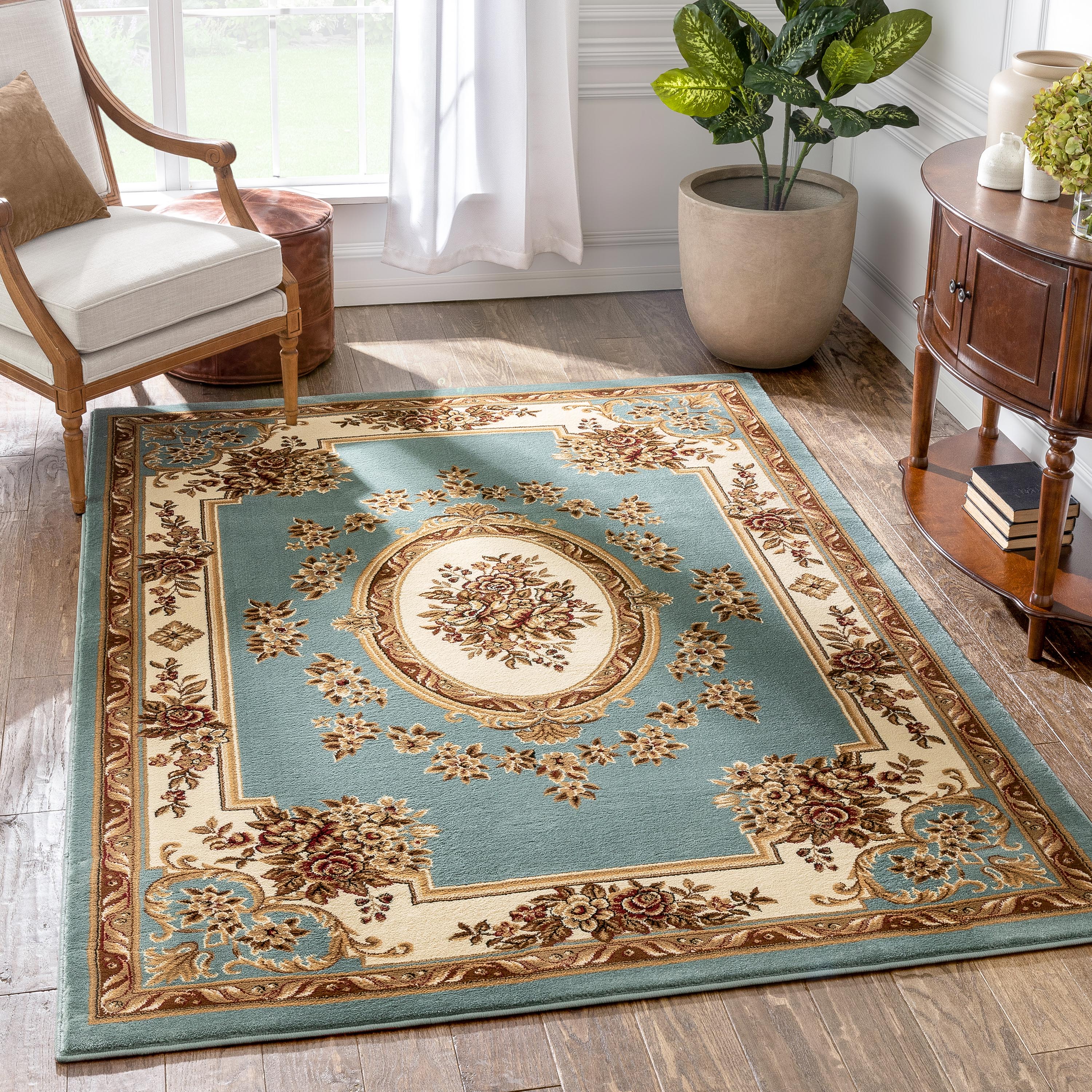 Le Petit Palais Light Blue Traditional Rug