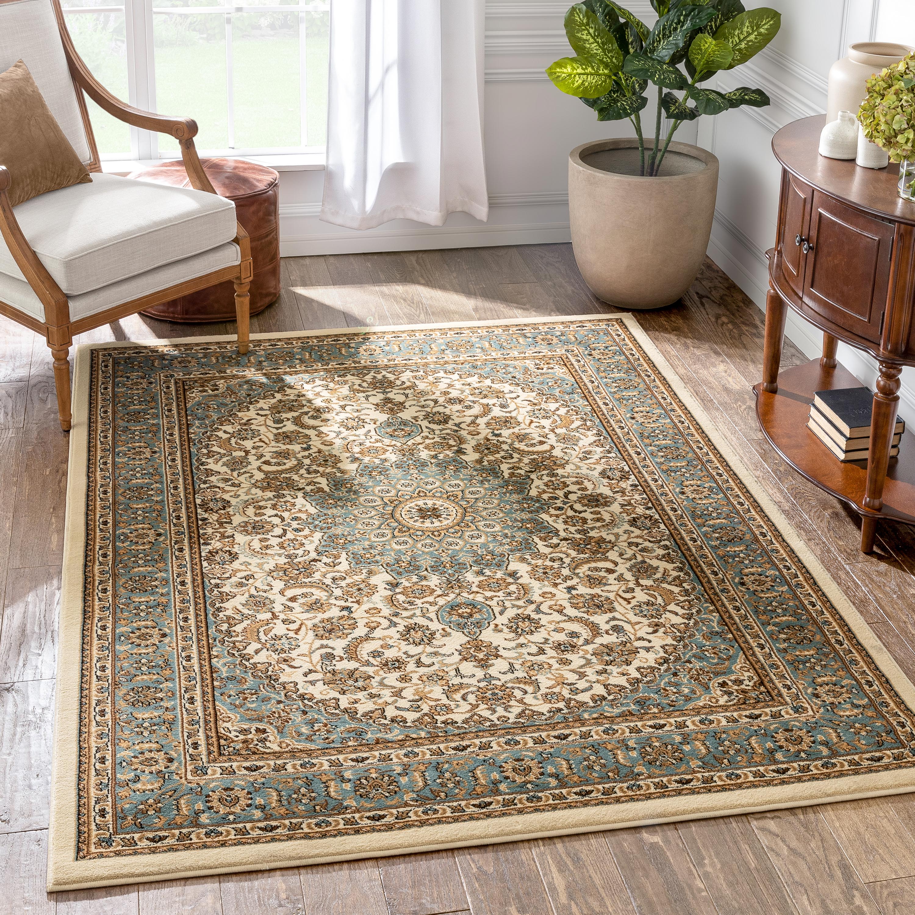 Aviva Ivory Traditional Rug