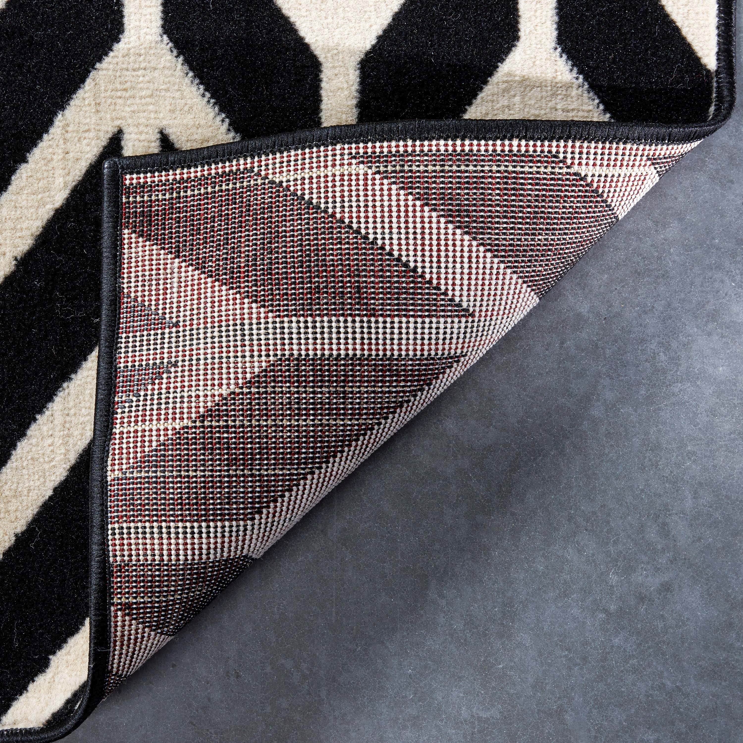 Bourban Chevron Black Modern Rug