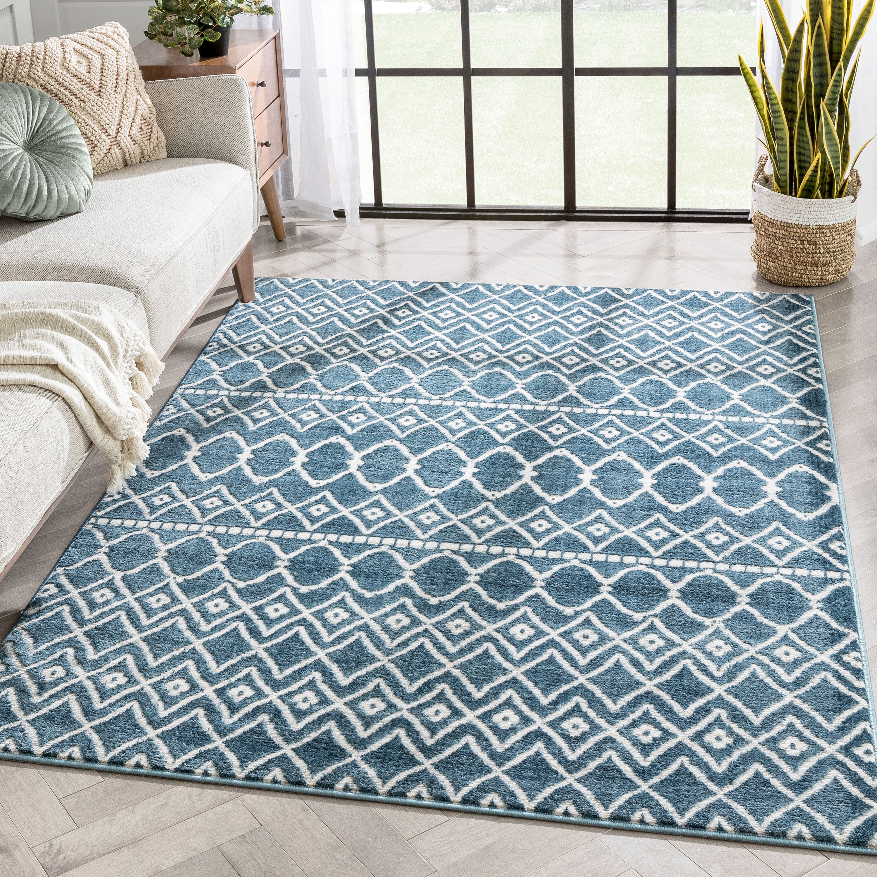 Hira Moroccan Trellis Geometric Blue High-Low 5'3" x 7'3" Rug