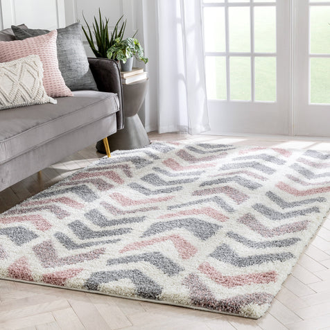 Kylar Nordic Chevron Pattern Pink Shag Rug