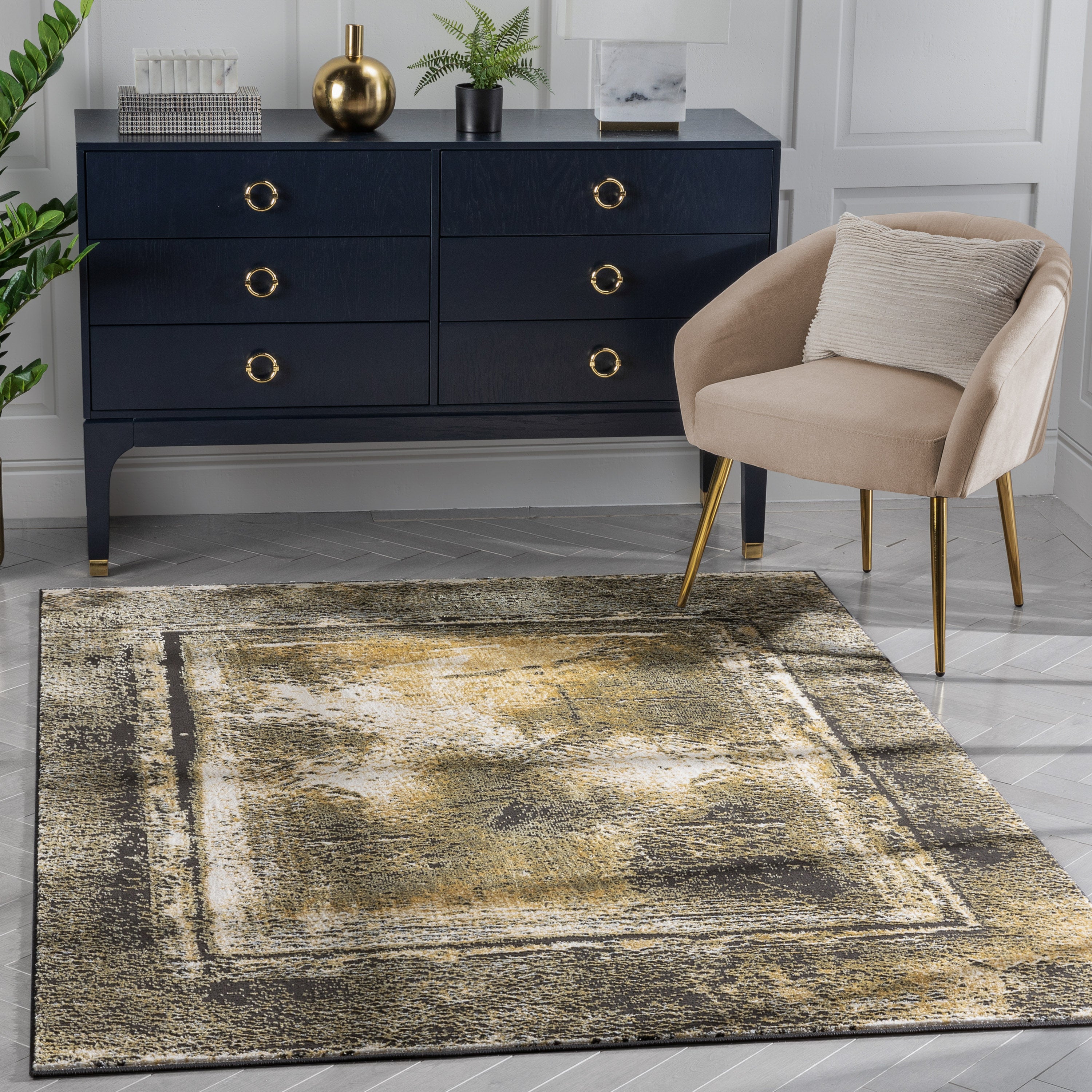 Zaynab Vintage Abstract Border Yellow Glam Rug