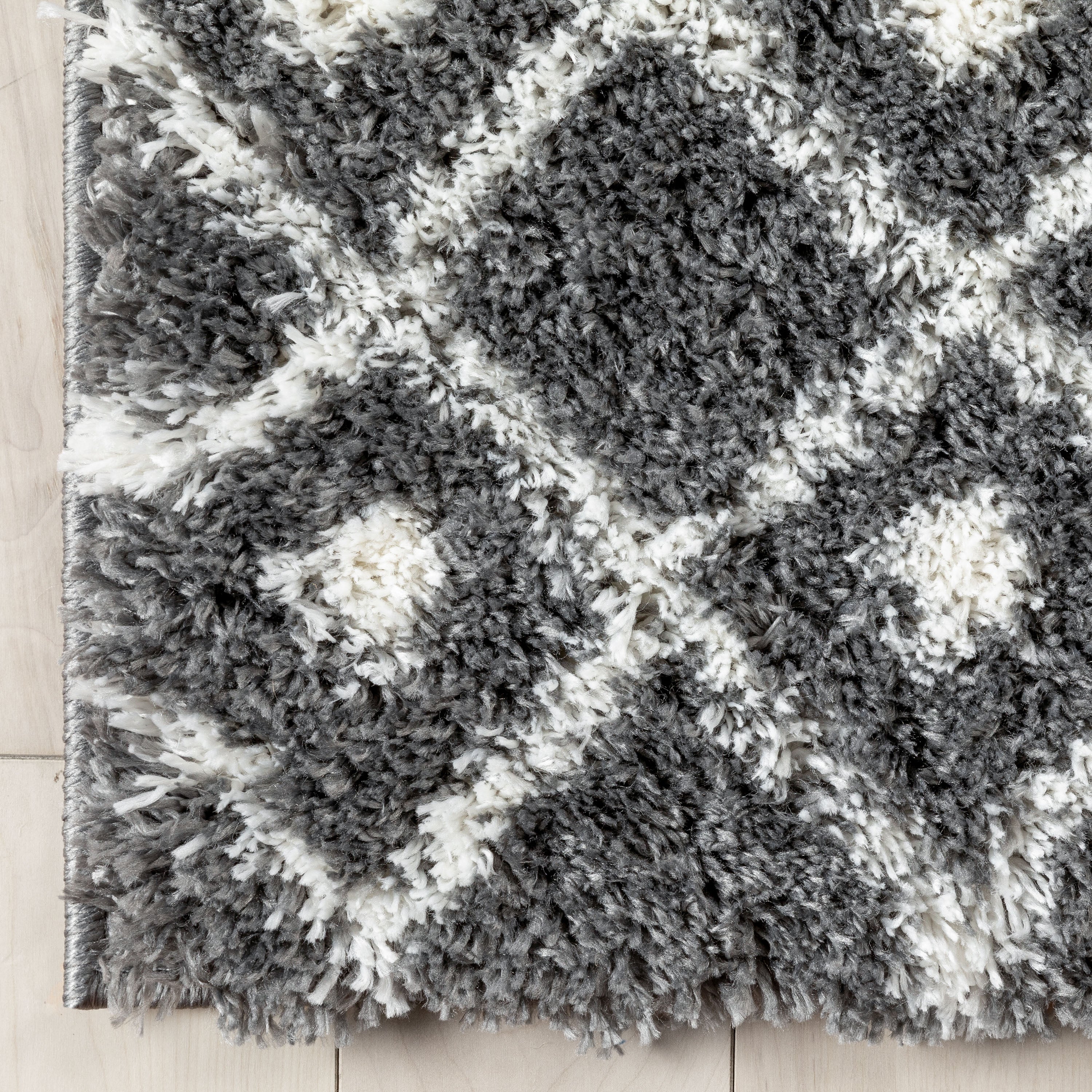 Coimbra Moroccan Diamond Pattern Grey Thick & Soft Shag Rug