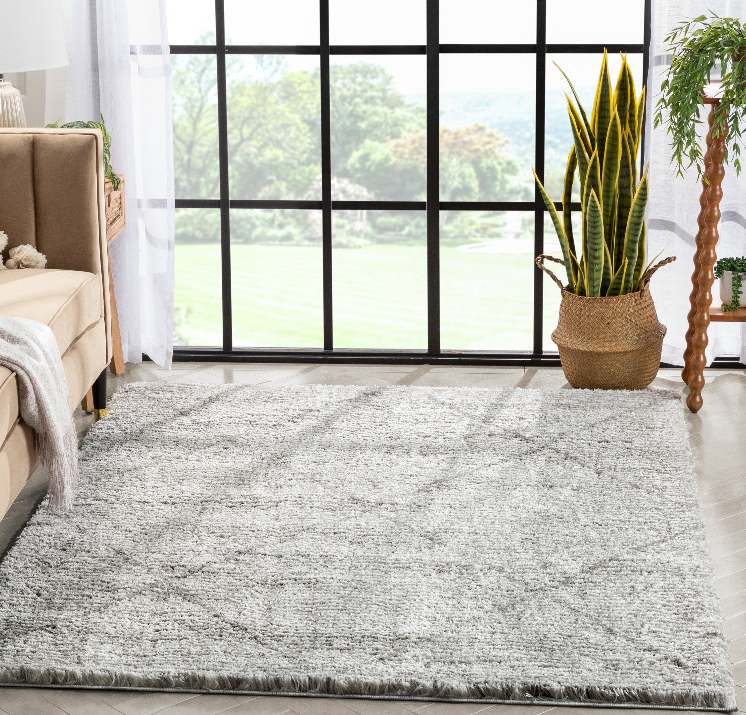 Aviero Moroccan Lattice Trellis Ivory Thick & Soft Shag Rug