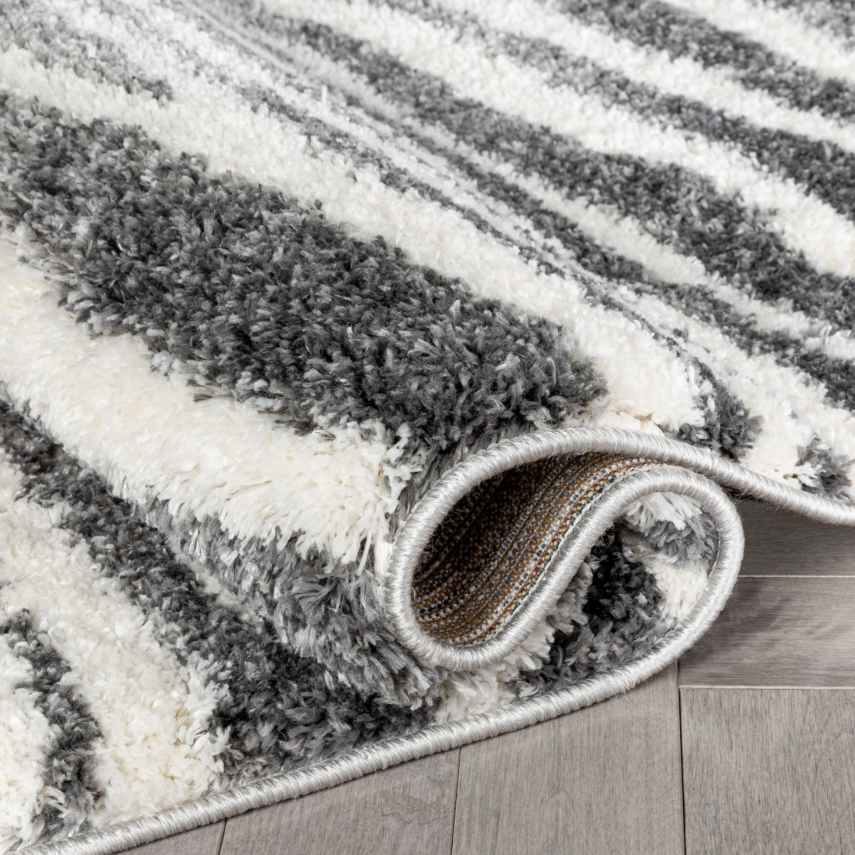 Faro Modern Coastal Waves Pattern Dark Grey Thick & Soft Shag Rug