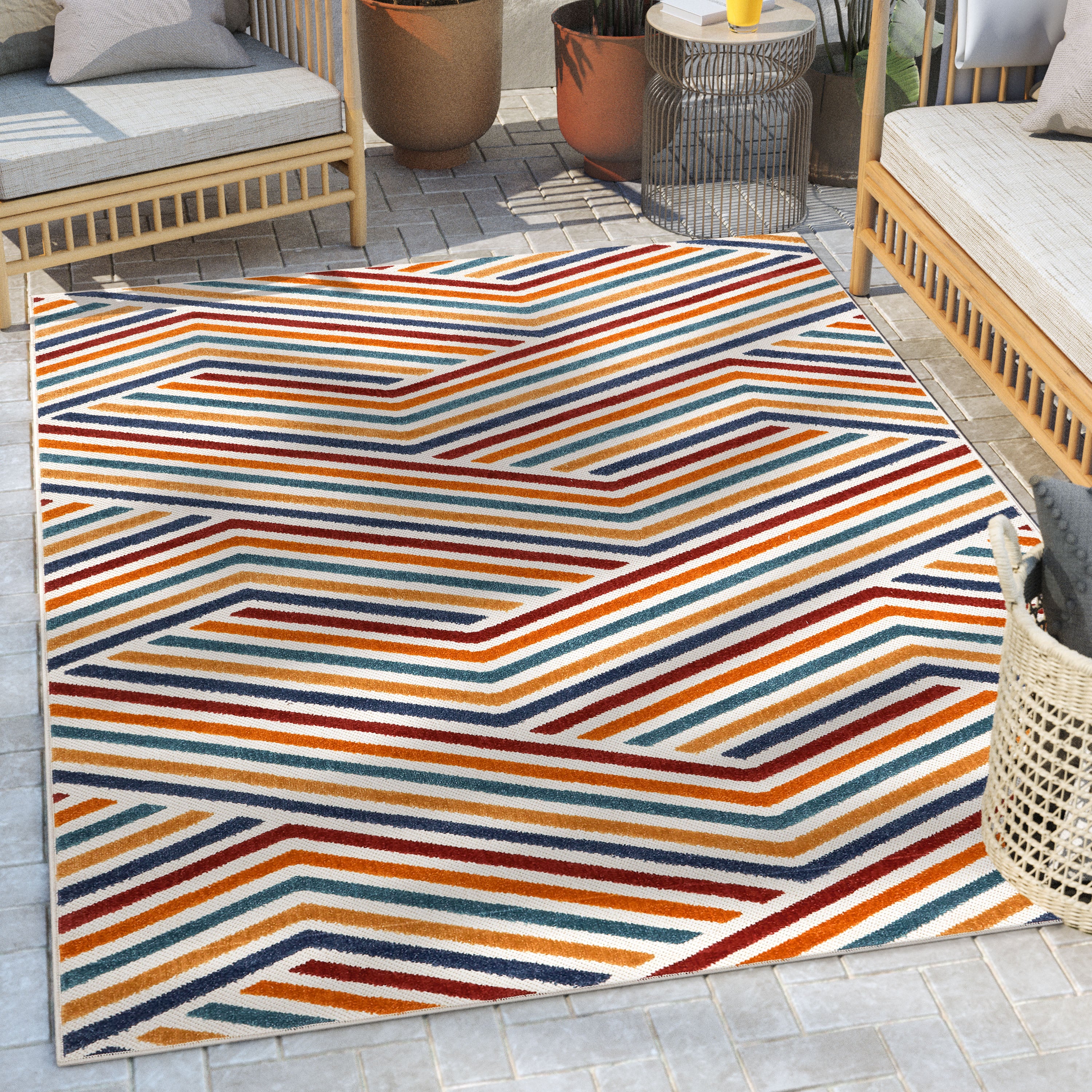 Neema Modern Chevron Striped Indoor/Outdoor Terracotta High-Low Rug