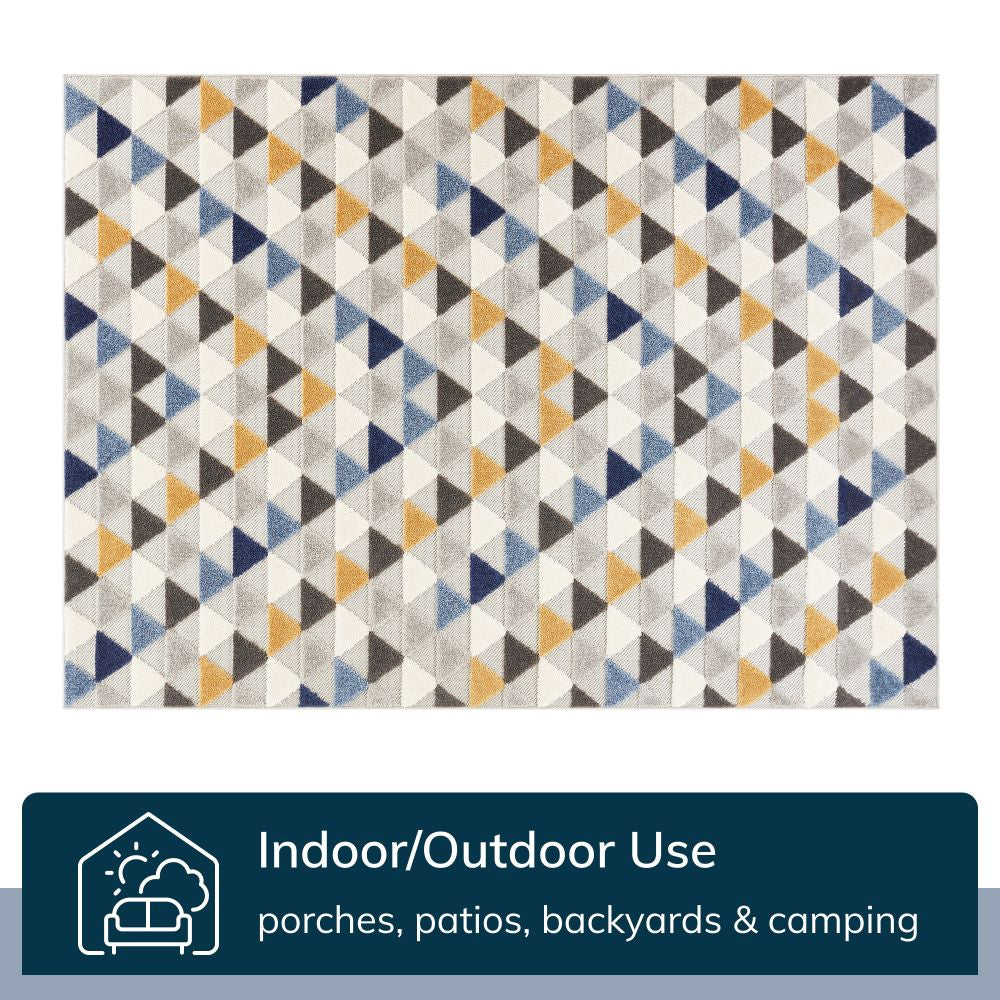 Dream Blue Modern 5'3" x 7'3" Indoor Outdoor Rug