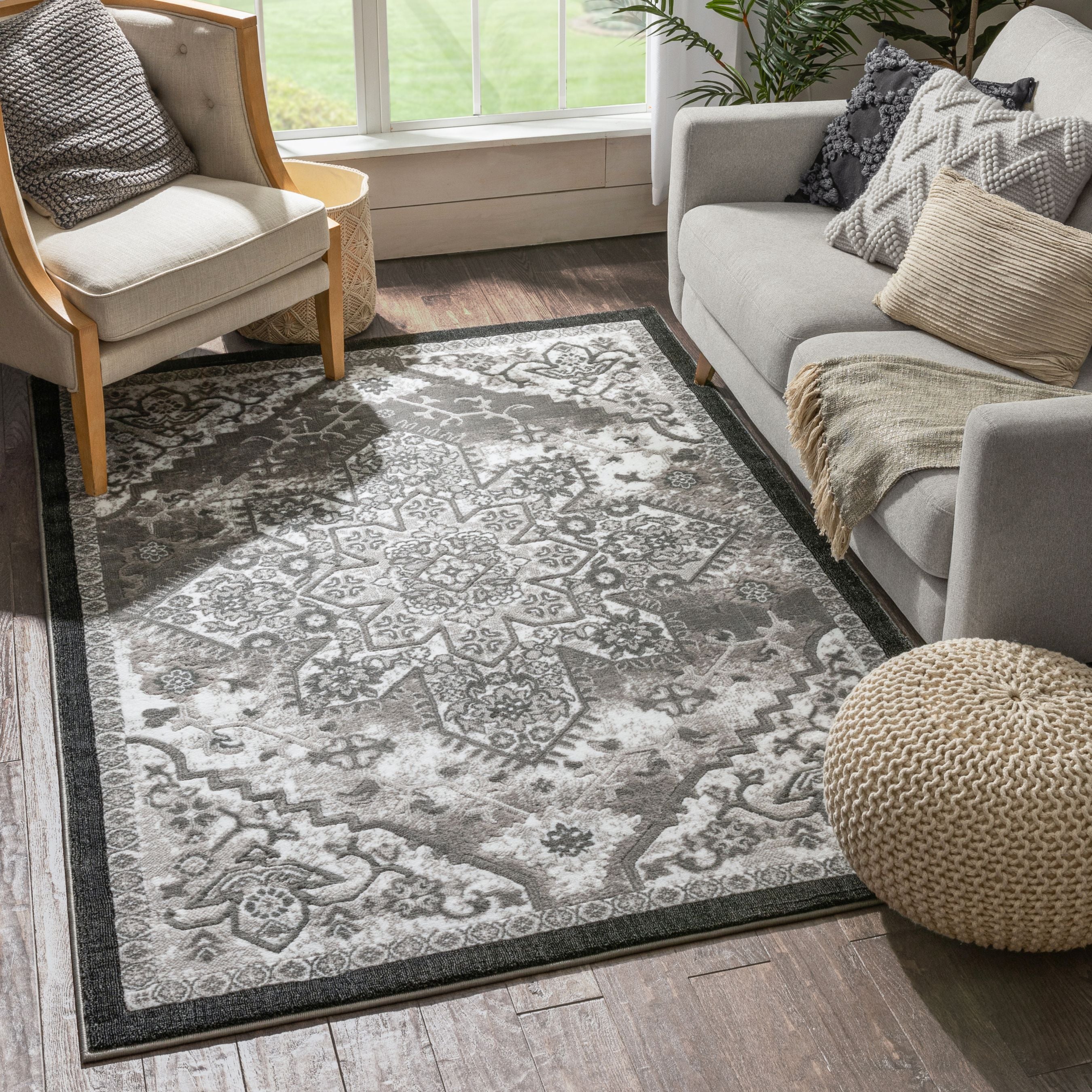 Caya Vintage Medallion Oriental Grey 7'10" x 9'10" Rug