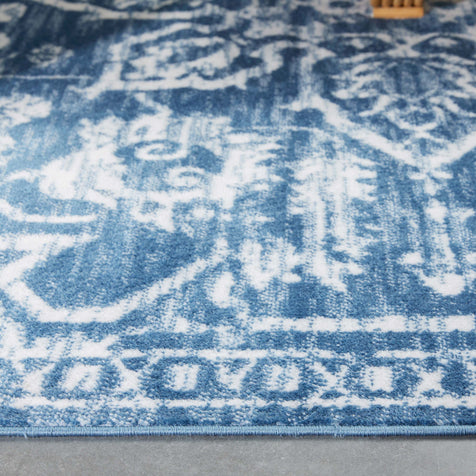 Disa Vintage Medallion Light Blue Soft Rug By Chill Rugs