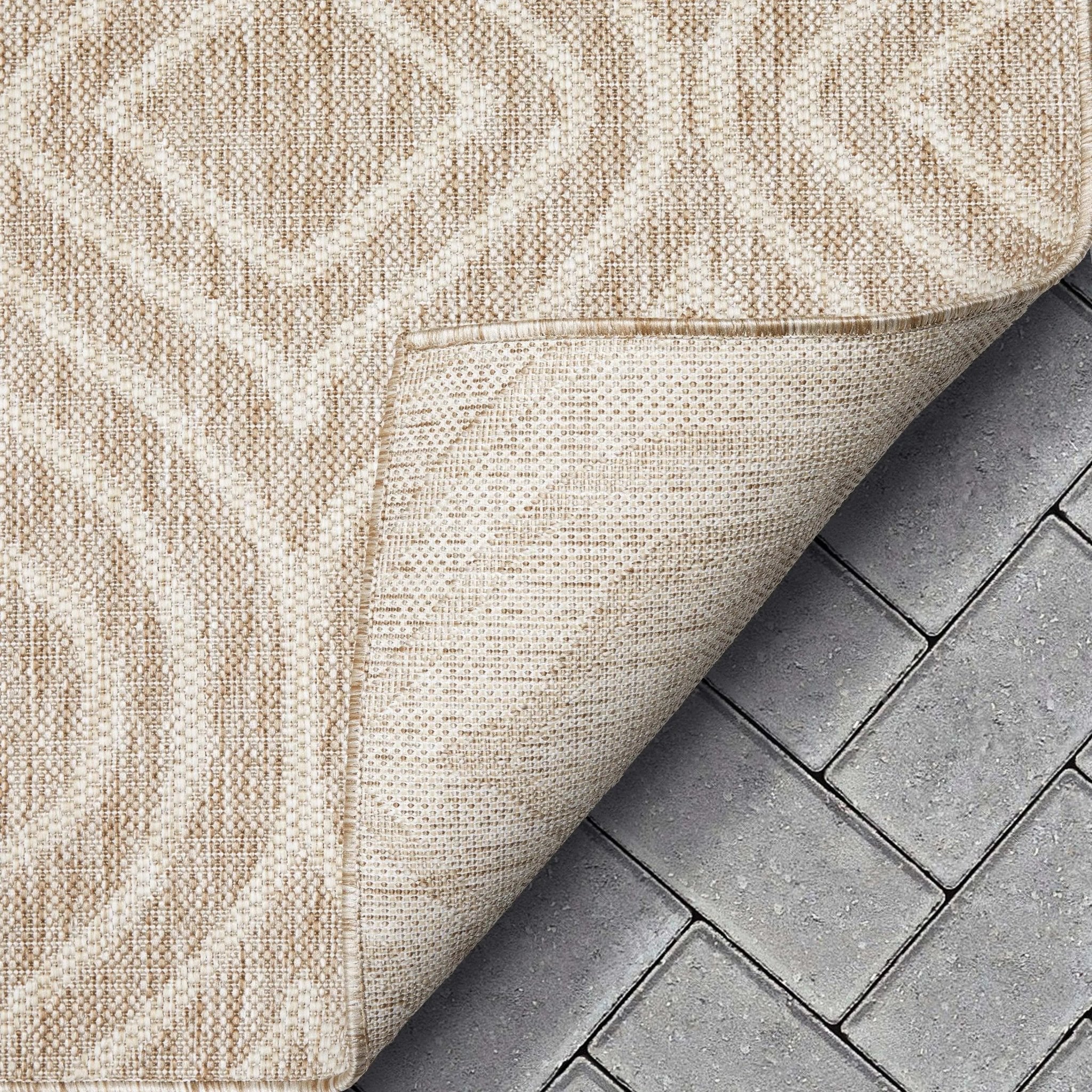 Ludo Lattice Trellis Indoor/Outdoor Beige Textured Rug Well Woven