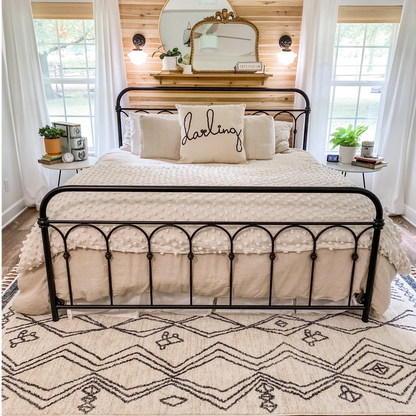 Darcy Modern Farmhouse Tribal Pattern Ivory Rug