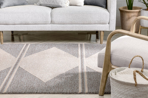 Evie Tribal Diamond Medallion Pattern Taupe Looped Pile Rug