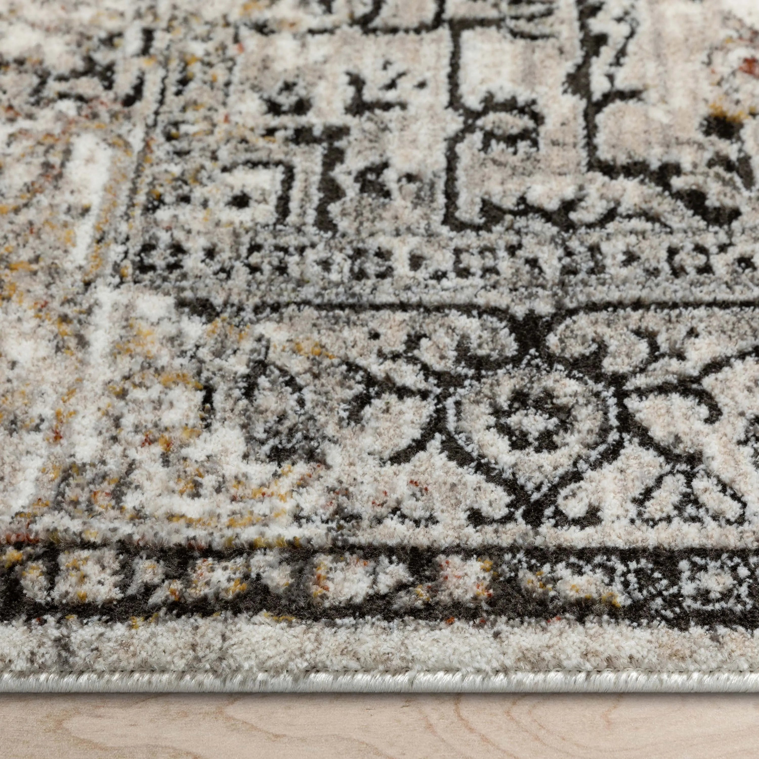 Heriz Medallion Modern Vintage Grey Ivory High-Low Rug