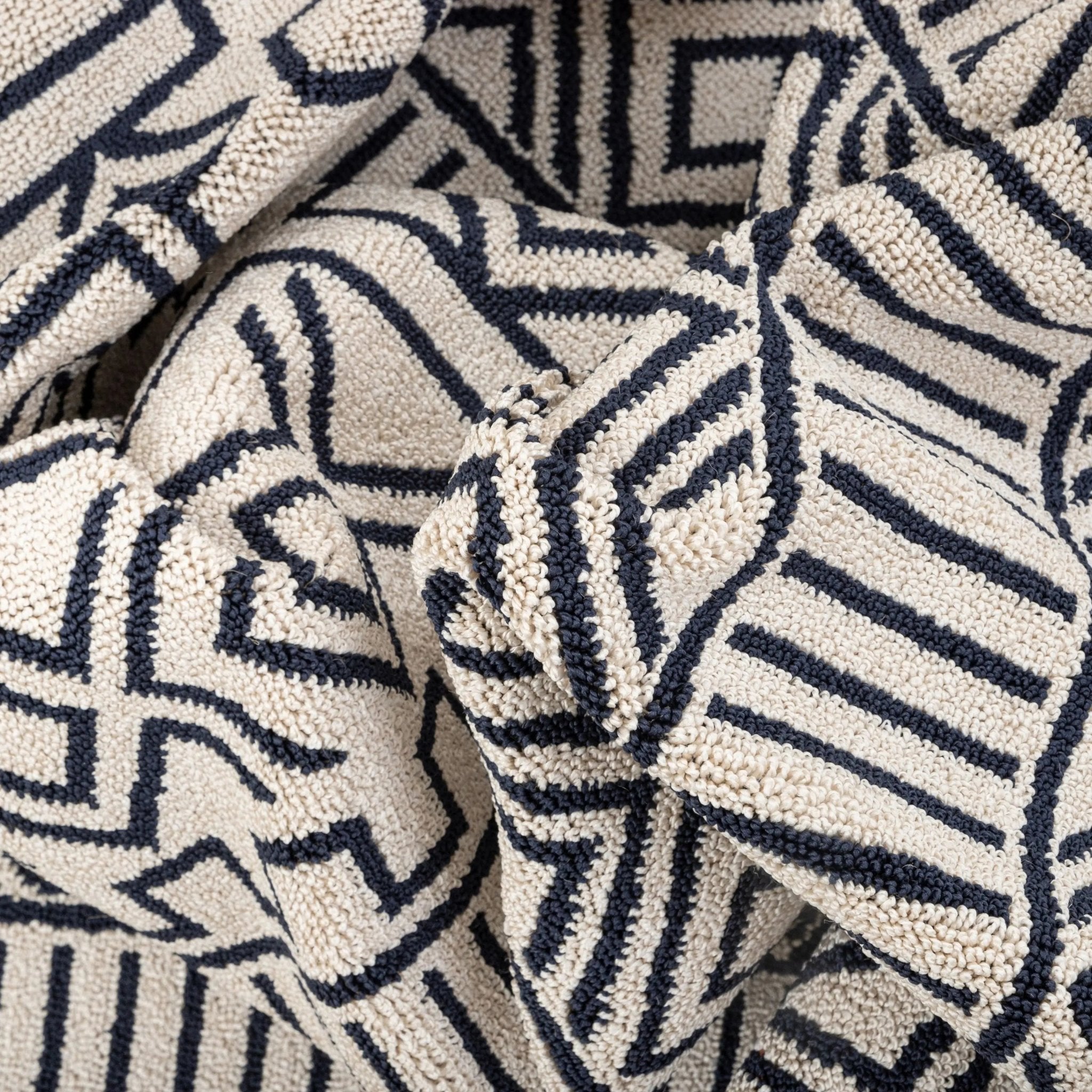 Dora Tribal Moroccan Geometric Dark Blue Kilim-Style Rug Well Woven
