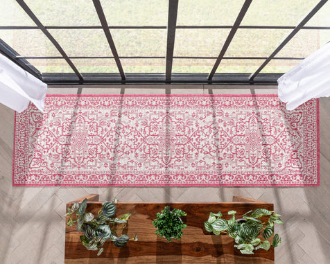 Celesine Oriental Medallion Indoor/Outdoor Fuschia Flat-Weave Rug