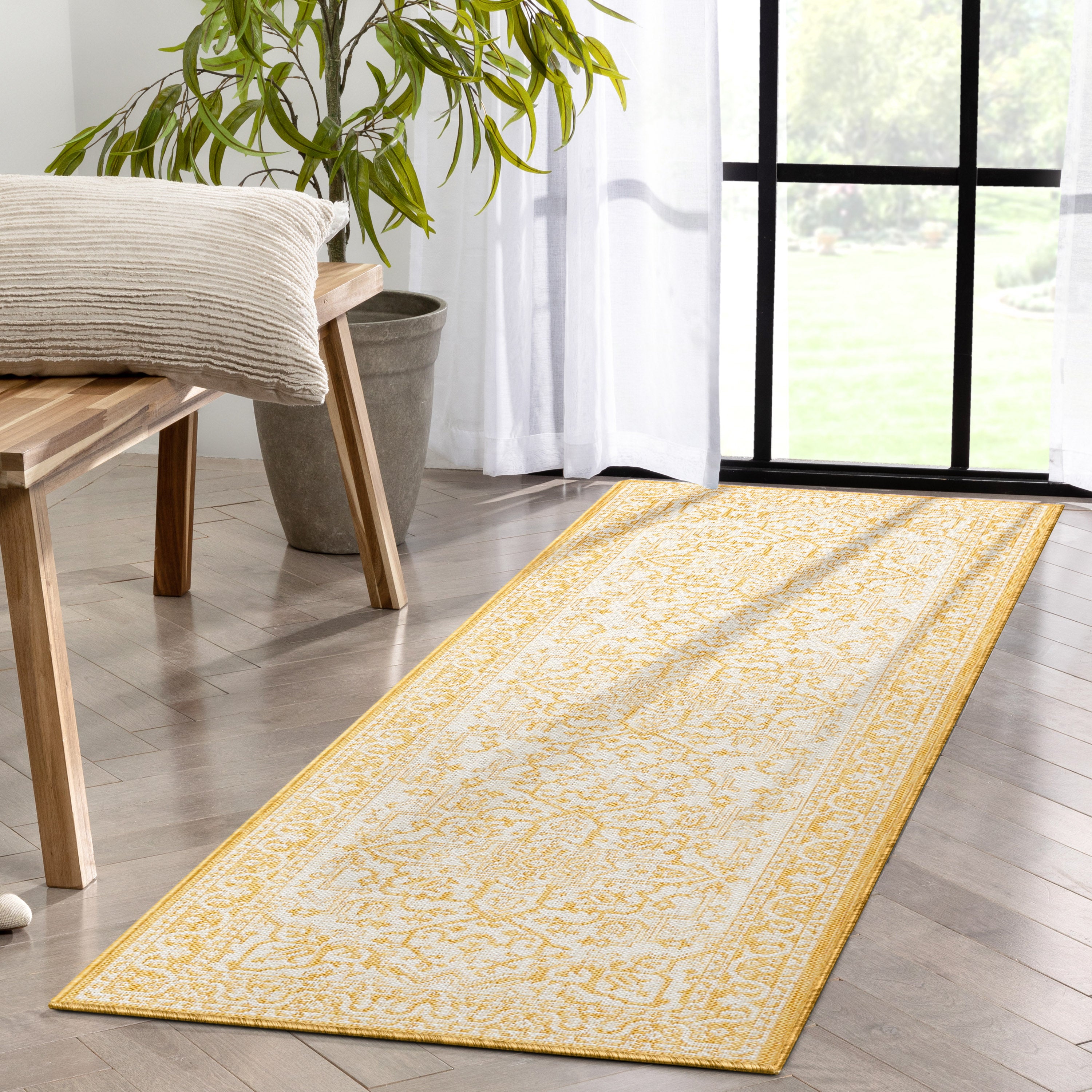 Celesine Oriental Medallion Indoor/Outdoor Yellow Flat-Weave Rug