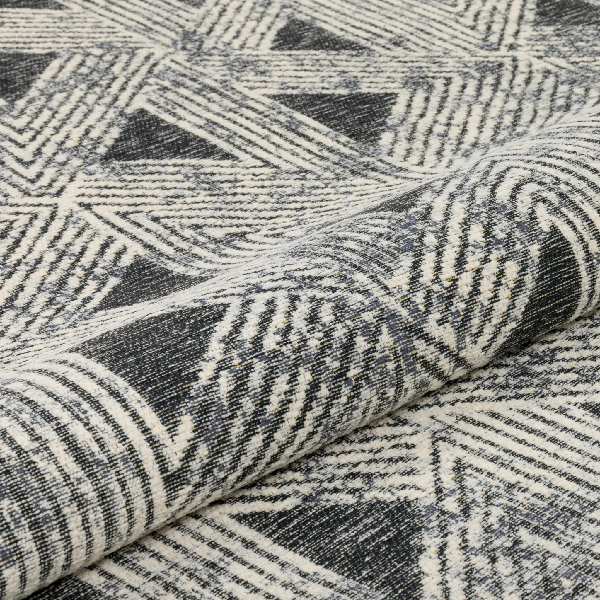 Veria Mid-Century Modern Geometric Grey 5'3" x 7'3" Kilim-Style Rug Well Woven
