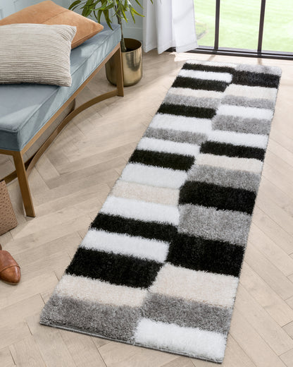 Chaska Geometric Squares Shag Ivory Black 7'10" x 9'10" 3D Textured Rug