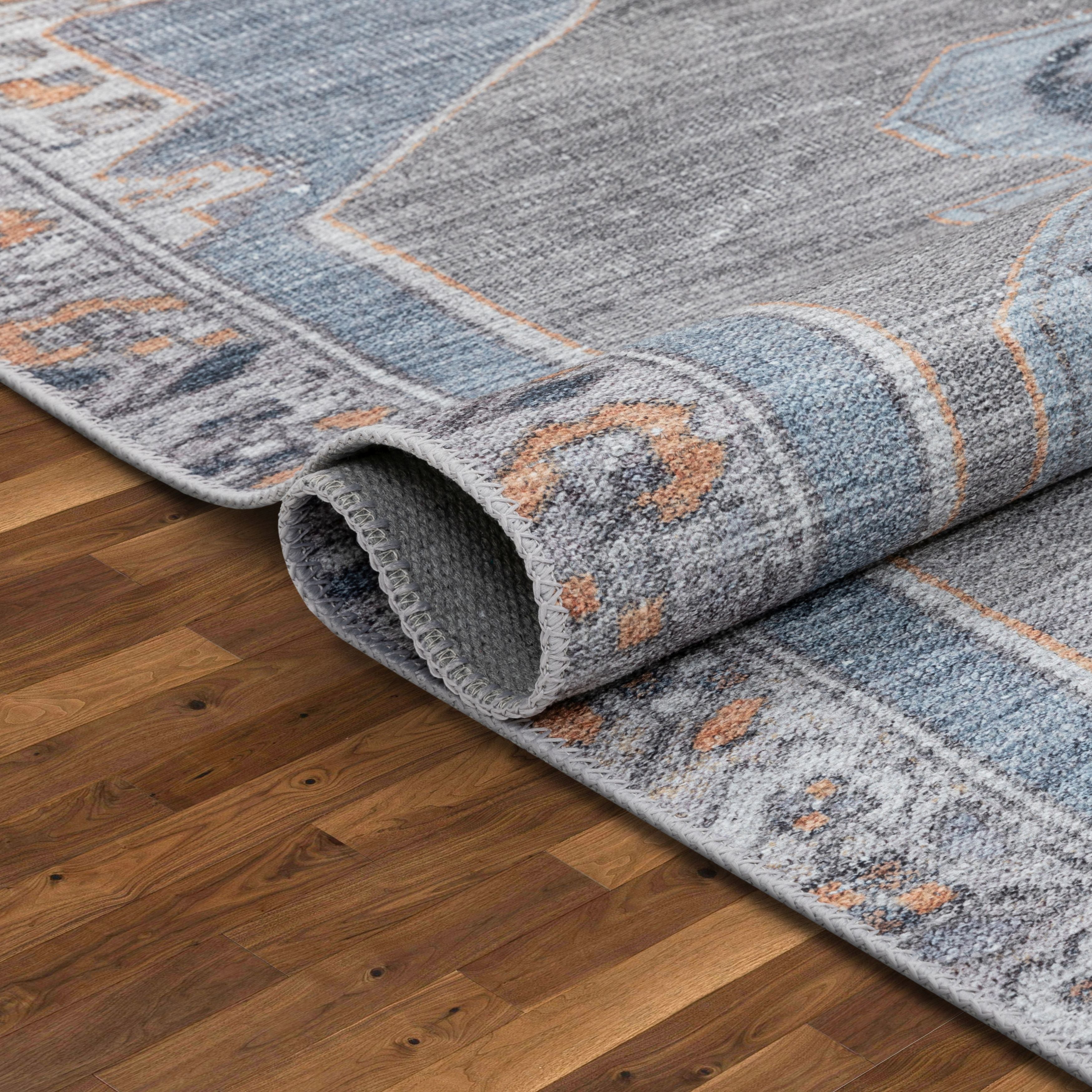 Cambria Machine Washable Vintage Medallion Oriental Light Blue Flat-Weave Distressed 5'3" x 7'3" Rug