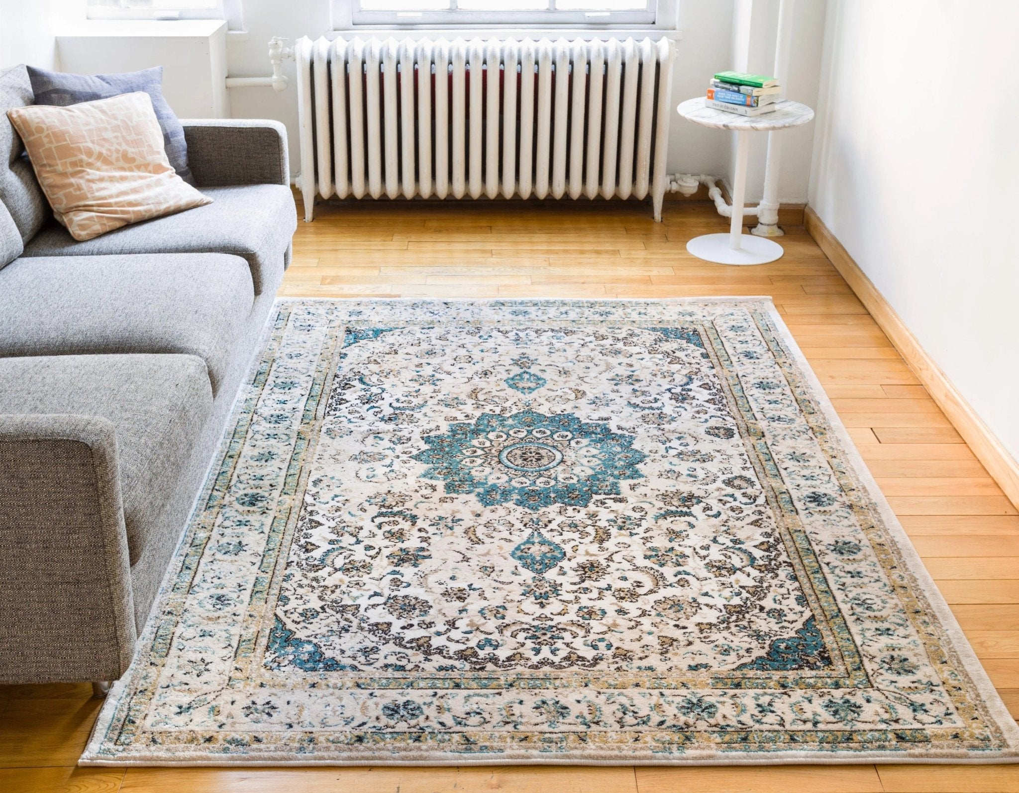 Mahal Beige Vintage Medallion Rug Well Woven