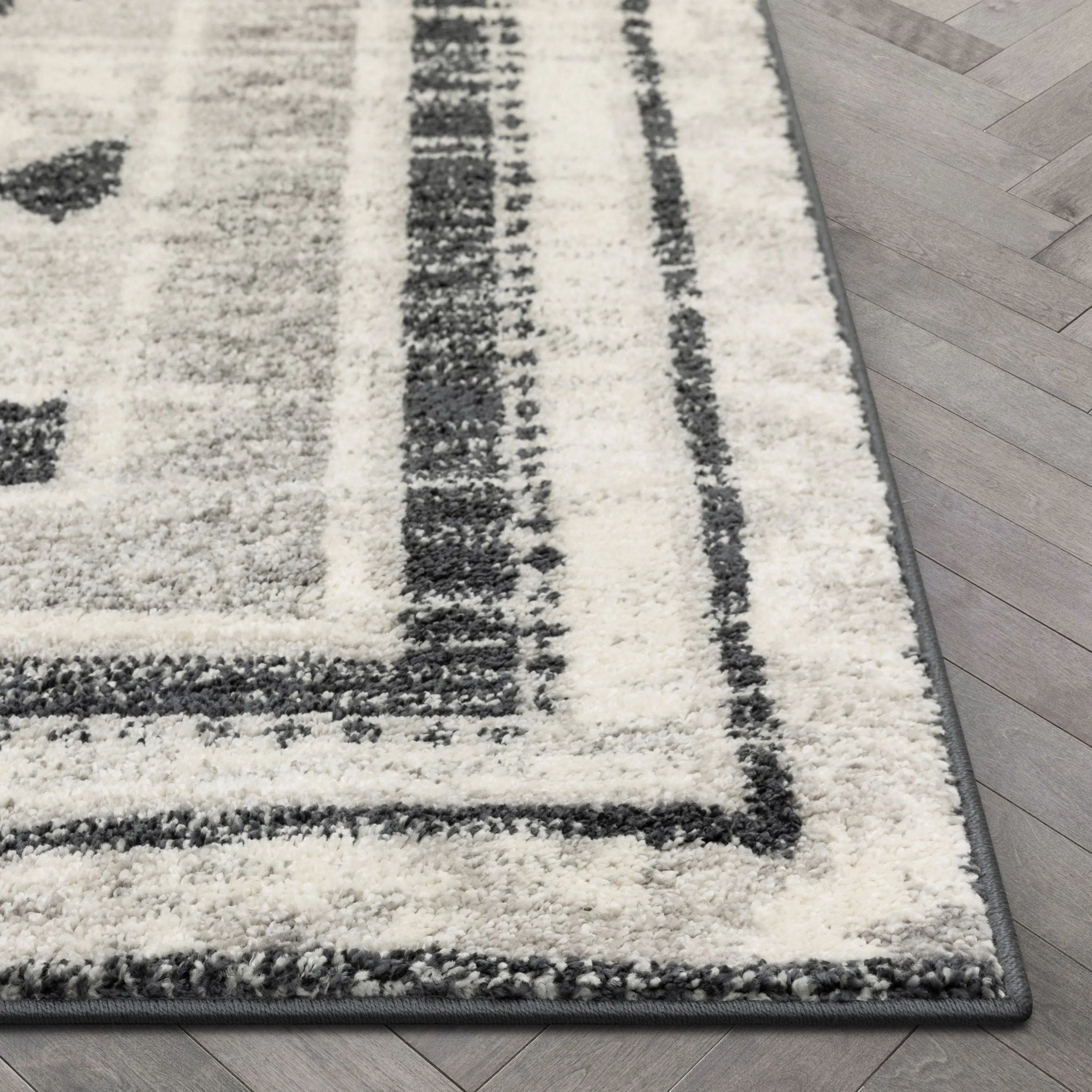 Pisa Aztec Tribal Southwestern Grey Rug Well Woven