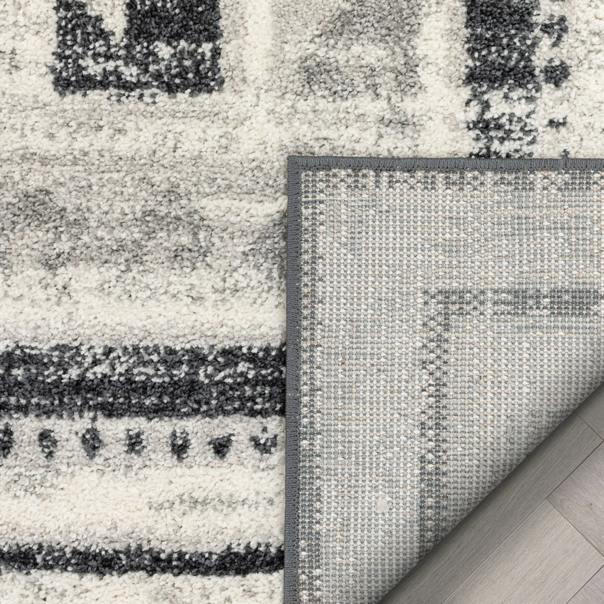 Pisa Aztec Tribal Southwestern Grey Rug Well Woven