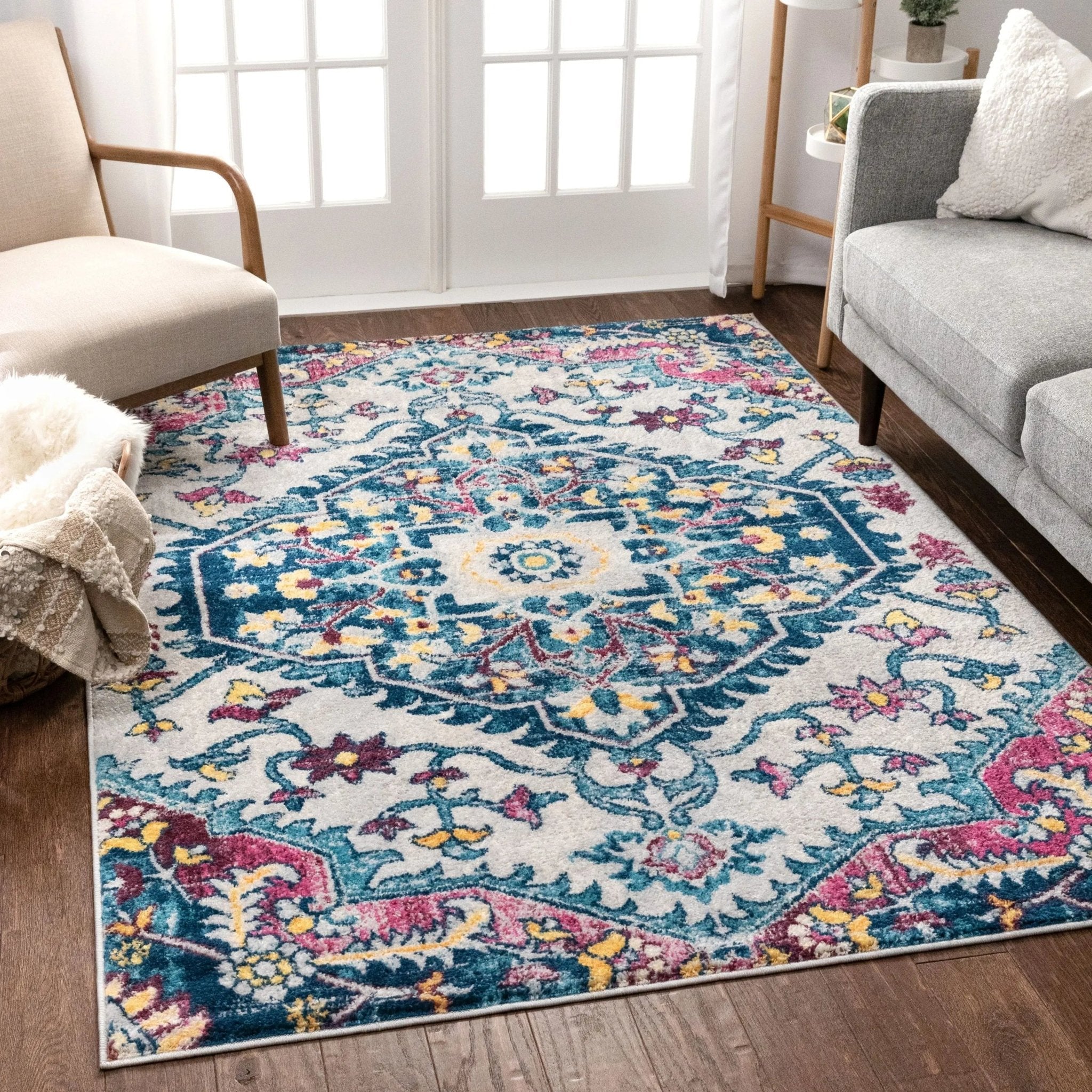 Gwendolyn Multi Bohemian Oriental Medallion 5'3" x 7'3" Rug Well Woven