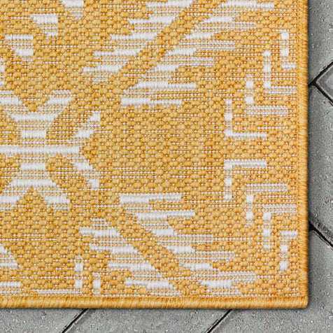 Khalo Tribal Indoor/Outdoor Yellow Flat-Weave Rug