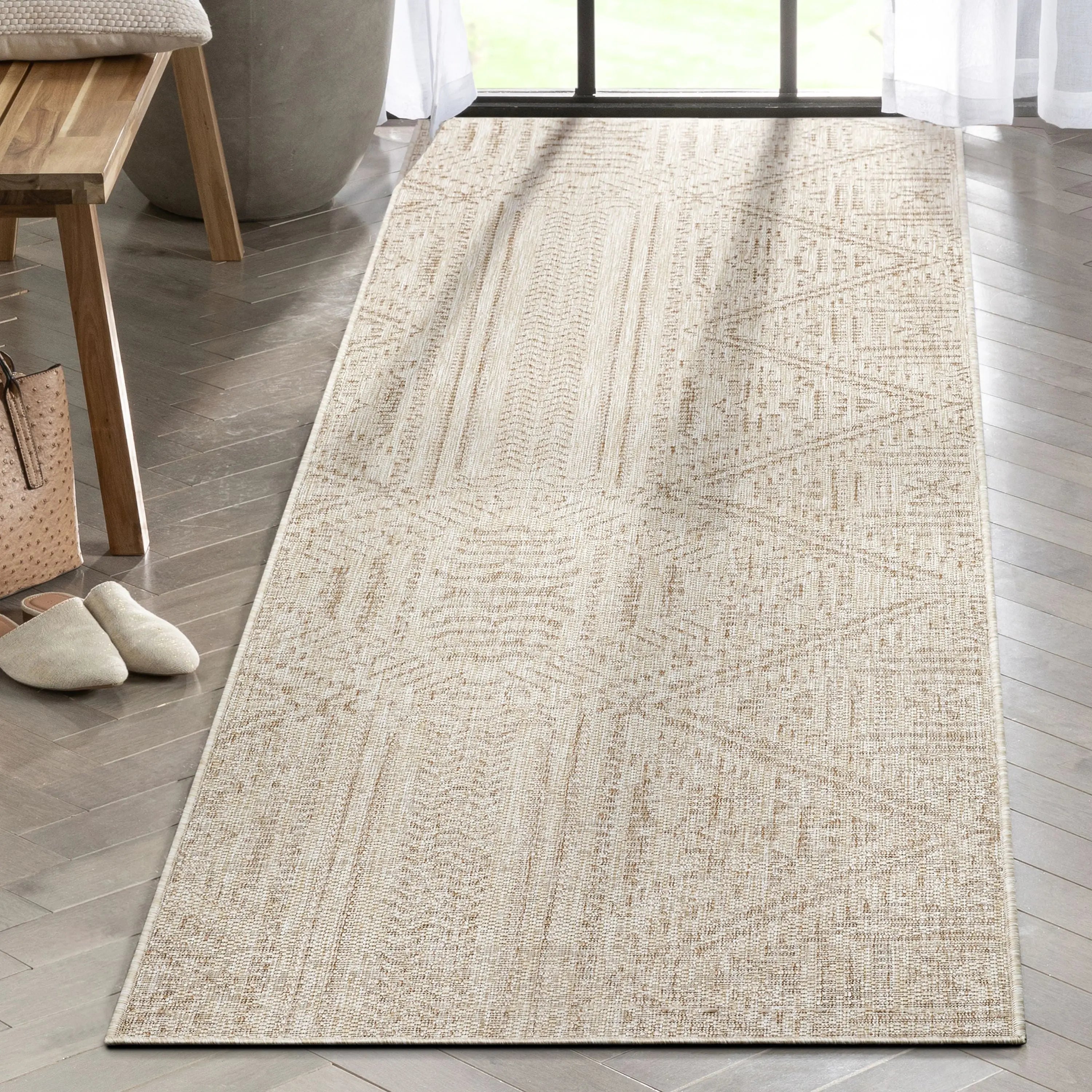 Khalo Tribal Indoor/Outdoor Beige Flat-Weave 5'3" x 7'3" Rug Well Woven