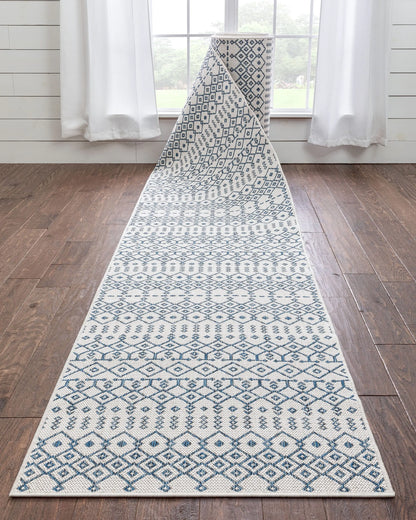 Custom Size Runner Nord Nordic Lattice Pattern Light Blue 31 Inches Width x Choose Your Length Hallway Indoor/Outdoor Runner Rug Well Woven